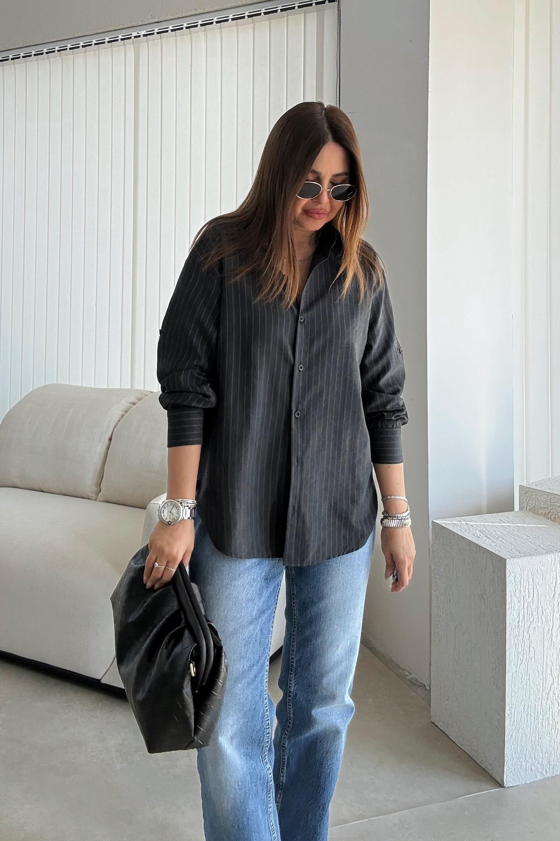 Siyah Çizgili Comfort Gömlek 