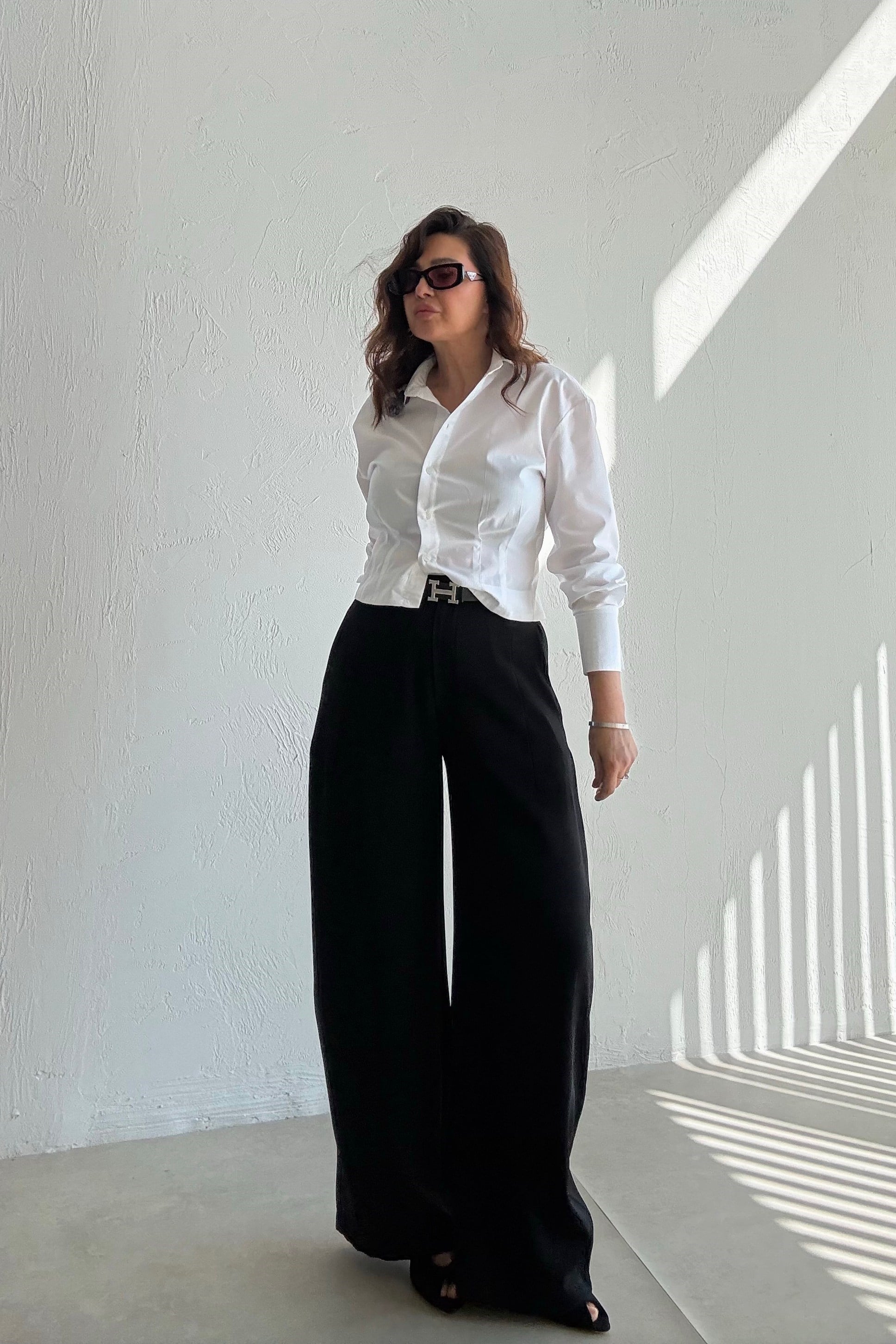 Siyah Dökümlü Kumaş Pantolon 