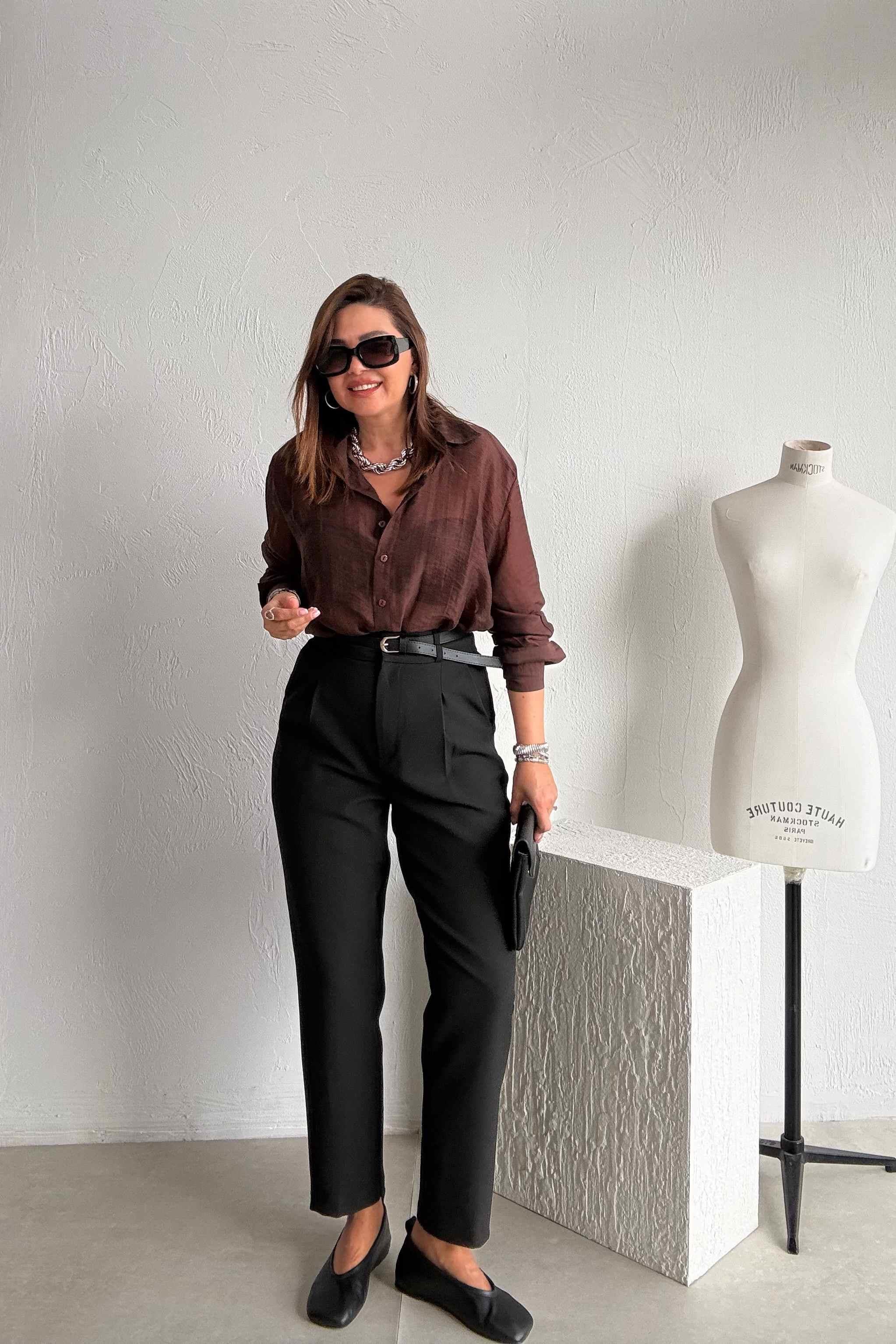 Siyah Kemerli Havuç Pantolon 