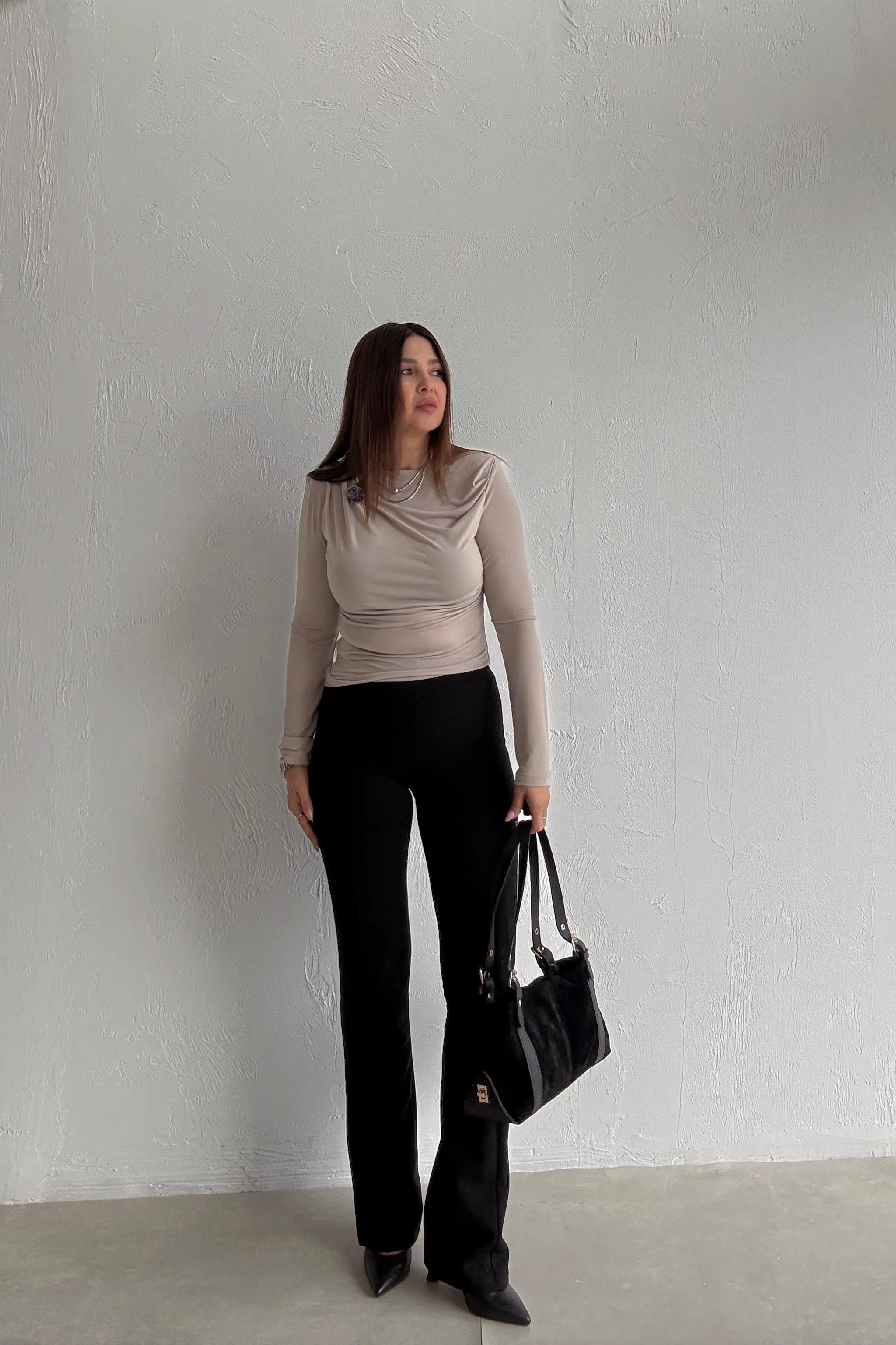 Siyah Likralı Pantolon 