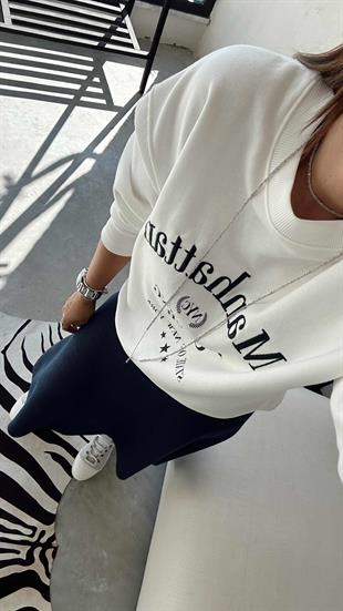 Beyaz Manhattan Nakışlı Sweatshirt 