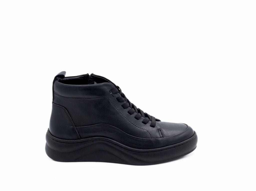 FreeFoot 23080 İnci Siyah Kadın Bot