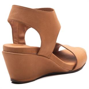 Wella 7016 Taba Kadın Sandalet