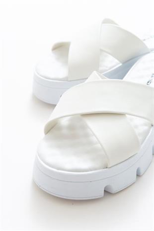 Wella 7658 Beyaz Kadın Terlik