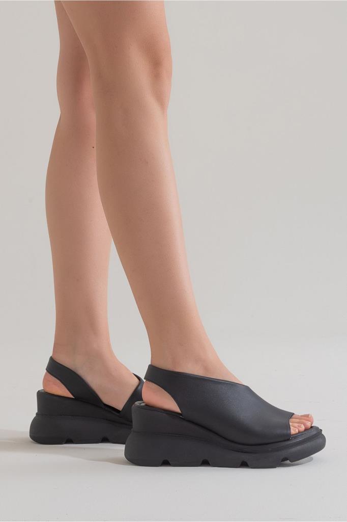 Wella 7712 Siyah Kadın Sandalet