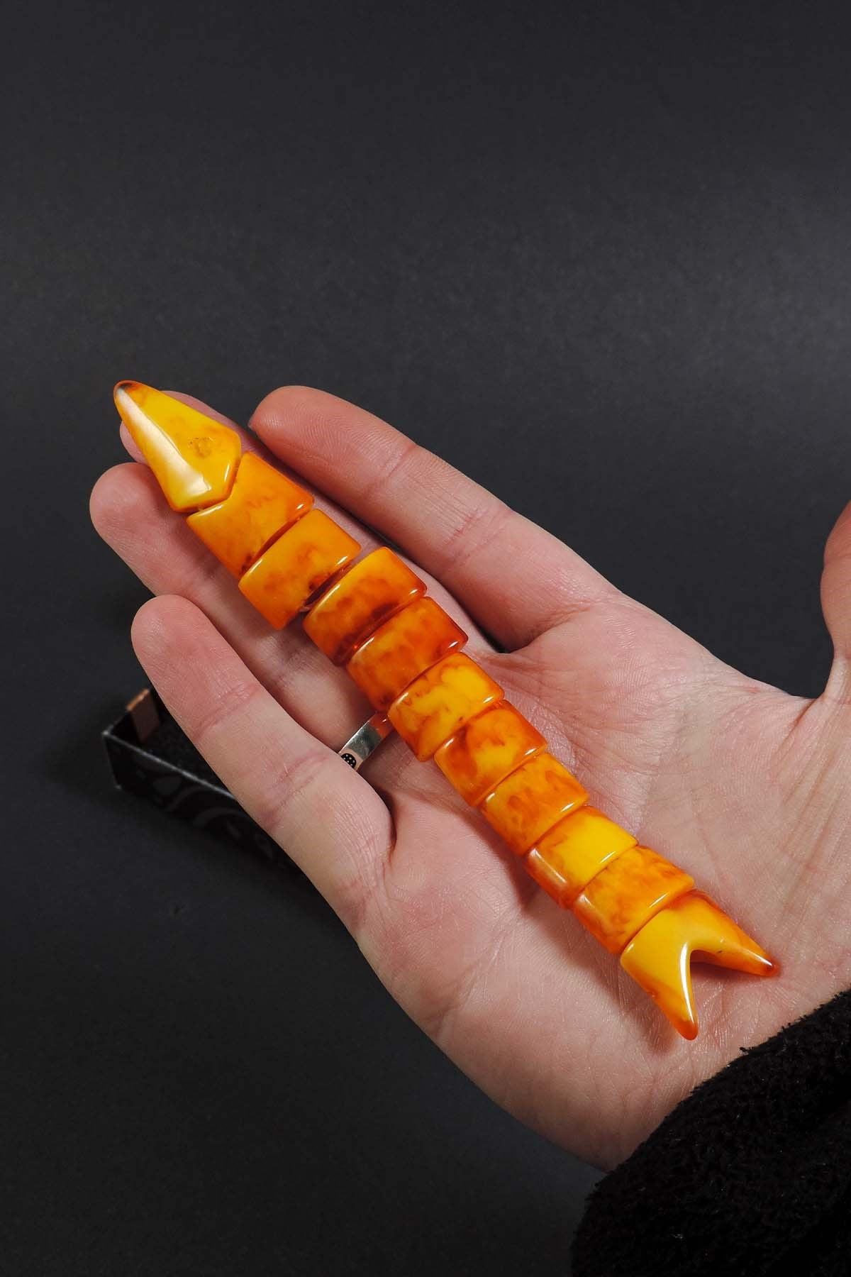 Dalgalı Turuncu Renk Balık Tesbih