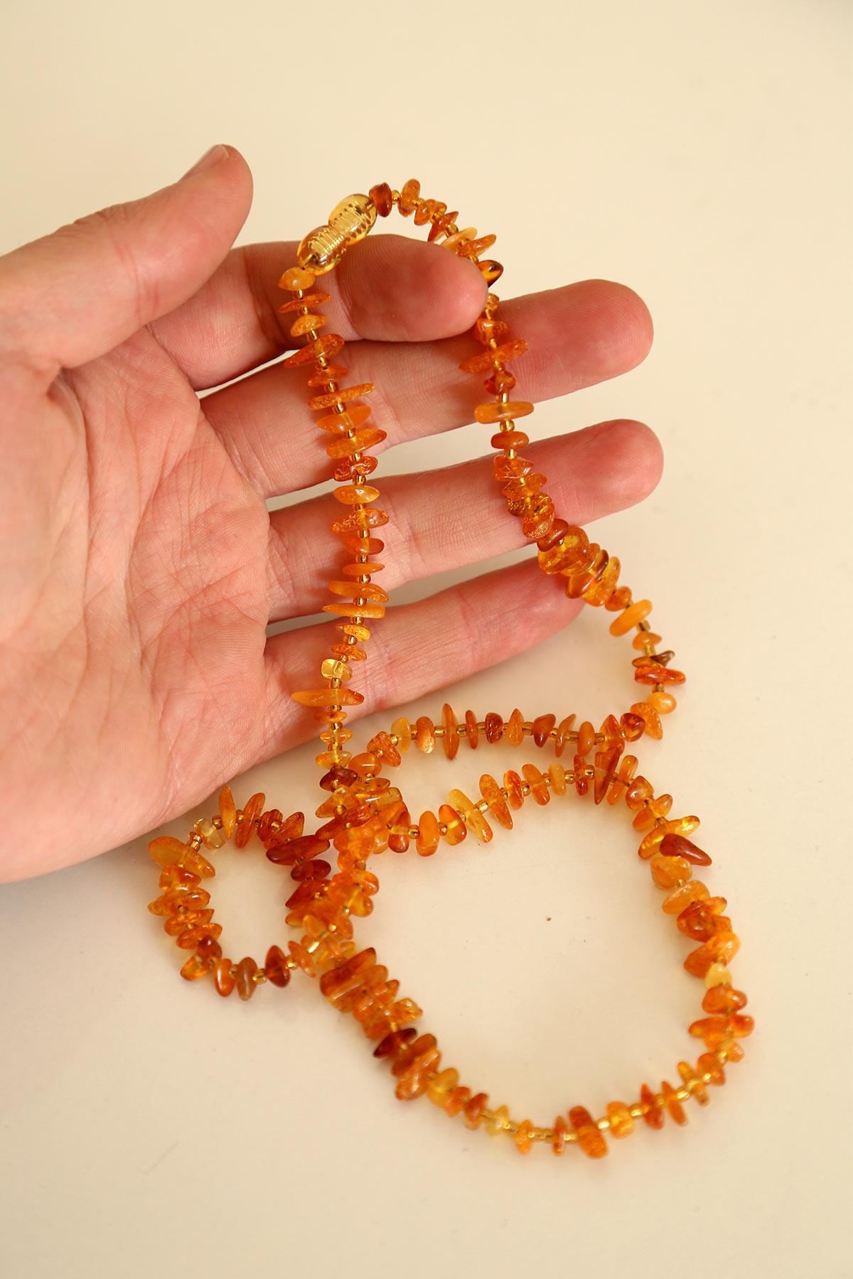 Genç ve Yetişkin İçin Karamel Renk Damla Kehribar Kolye