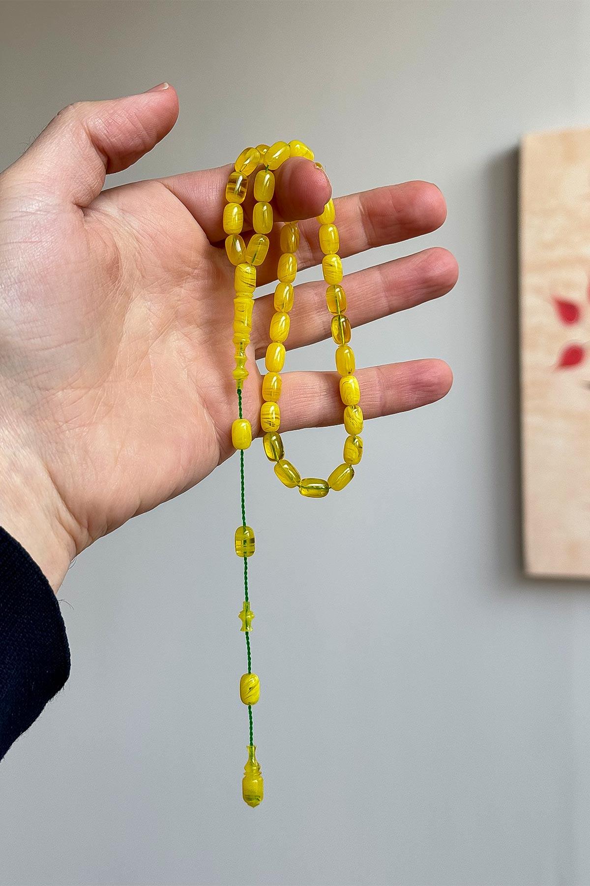 Kadifemsi Çekim İle Küçük Boy Kapsül Sıkma Kehribar Tesbih