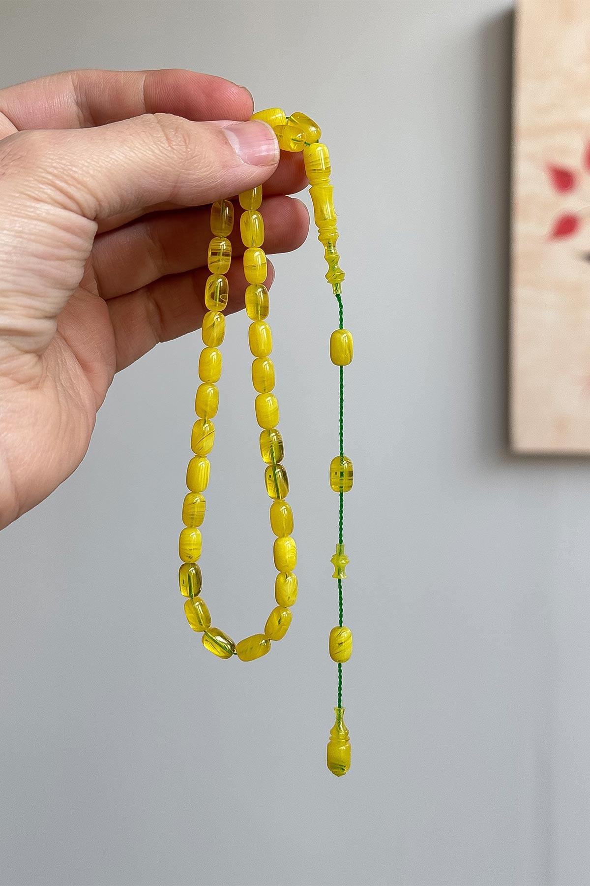 Kadifemsi Çekim İle Küçük Boy Kapsül Sıkma Kehribar Tesbih