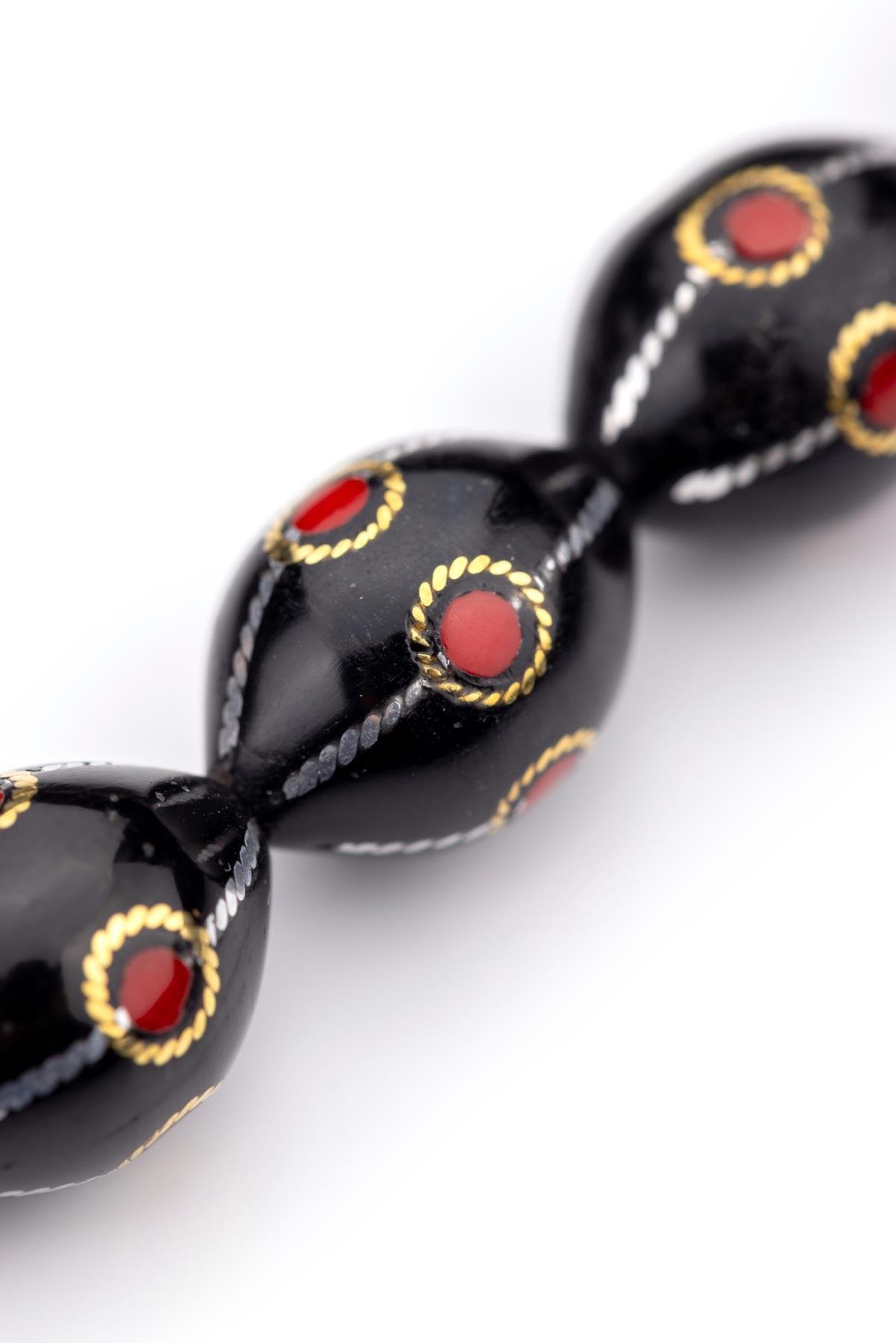 Mercan Taş Detaylı 17lik Kuka İşleme Tesbih