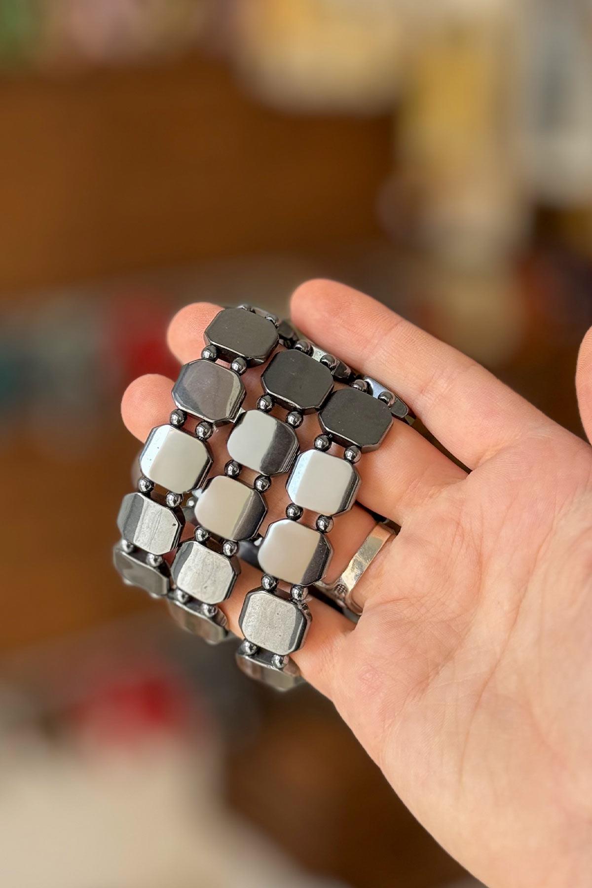 Modern Tasarım Hematit Taşı Bileklik