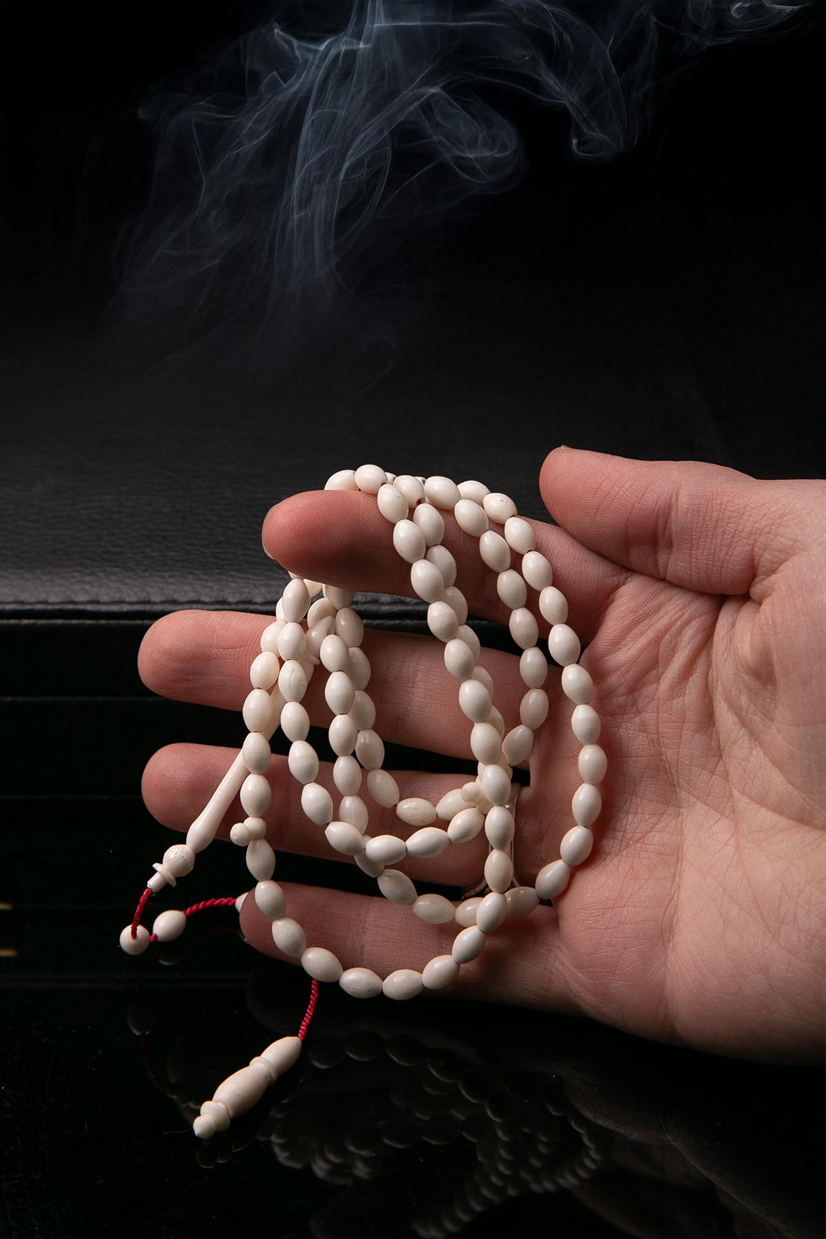 Sade ve Göz Alıcı Arpa Deve Kemiği 99Luk Tesbih