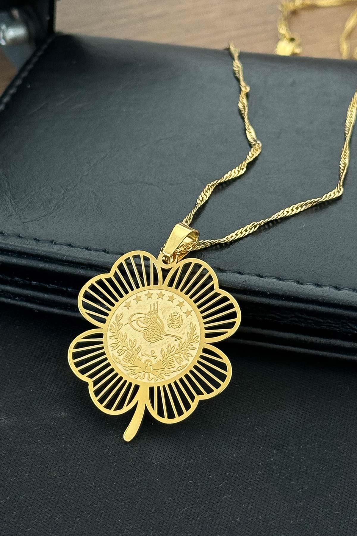 Tek Taraflı Kararmaz Yonca Model Kadın Kolye