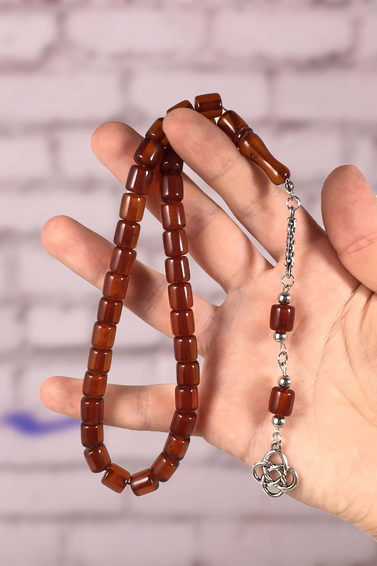 Yarım Kesme Tane Bal Rengi Tek Dal Püsküllü Toz Kehribar Tesbih
