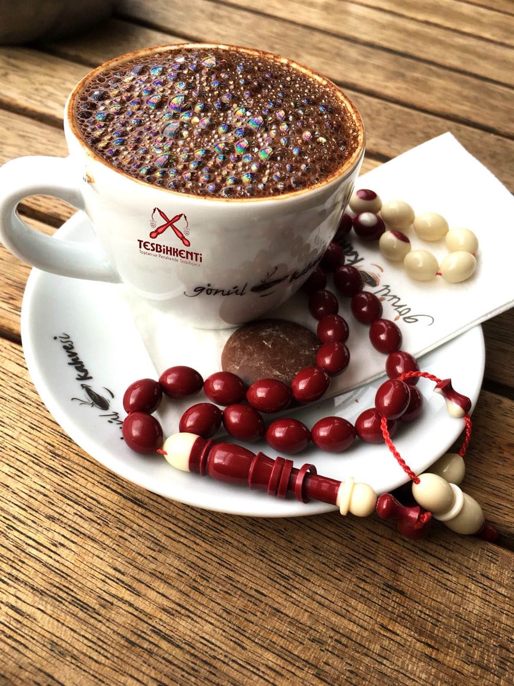 Bordo Renk Halkalı Bilardo Topu Tesbih