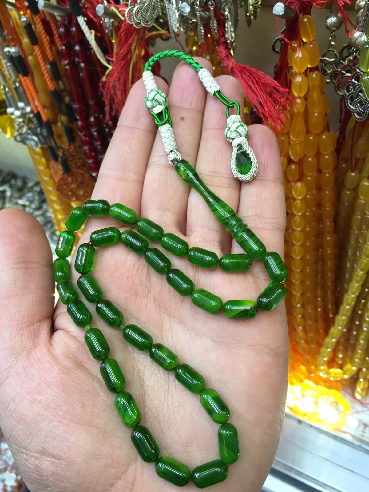 Dalgalı Yeşil Kapsül Kesim Ateş Kehribar