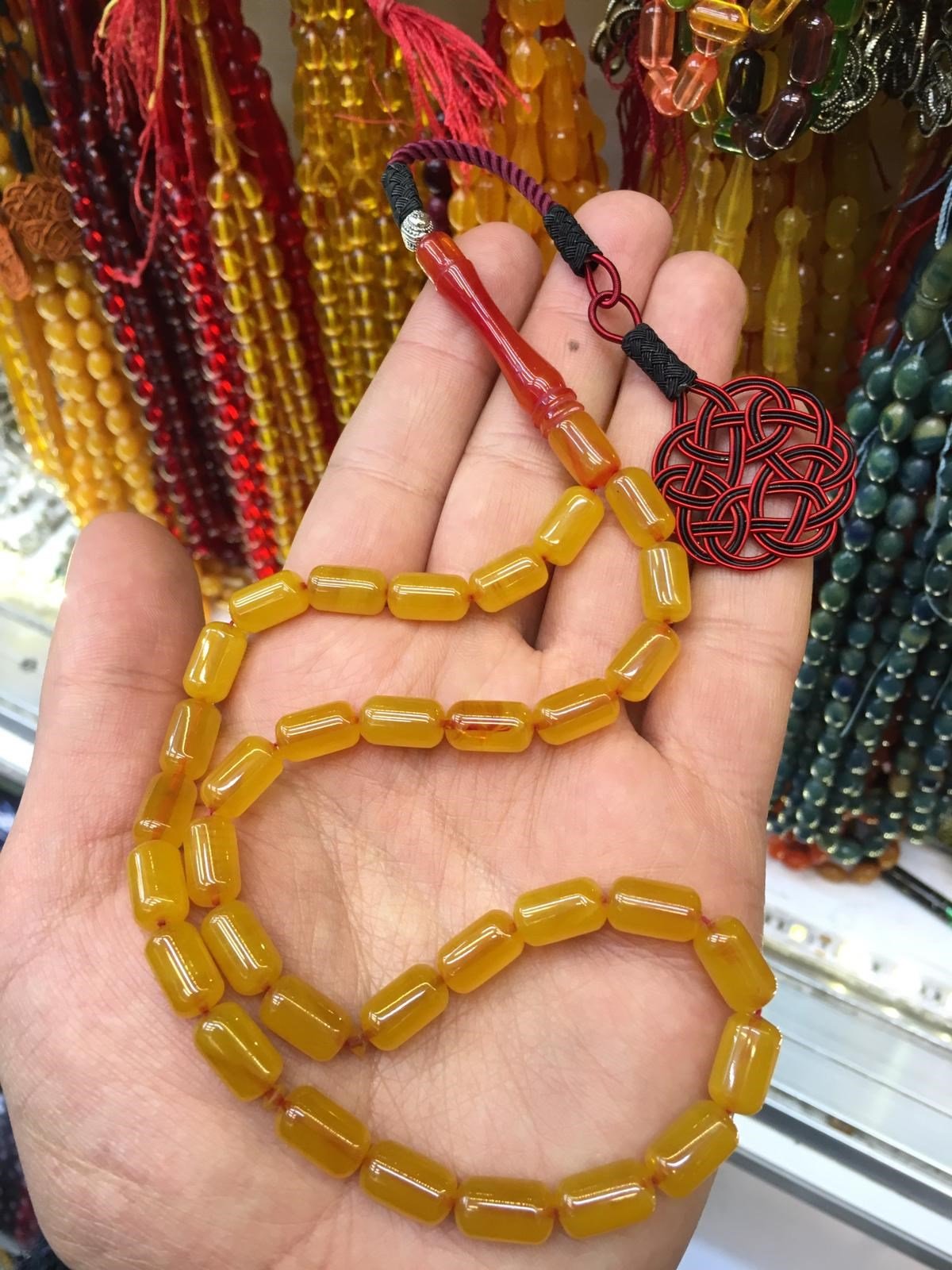 Kapsül Cam Gibi Temiz İşçilikli Sıkma Kehribar
