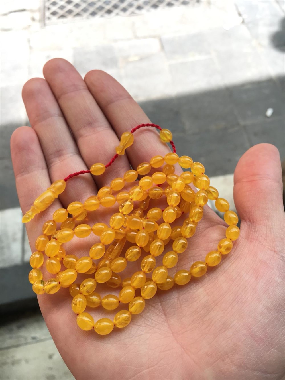 Özel İşçilikli 99 Sıkma Kehribar Tesbih