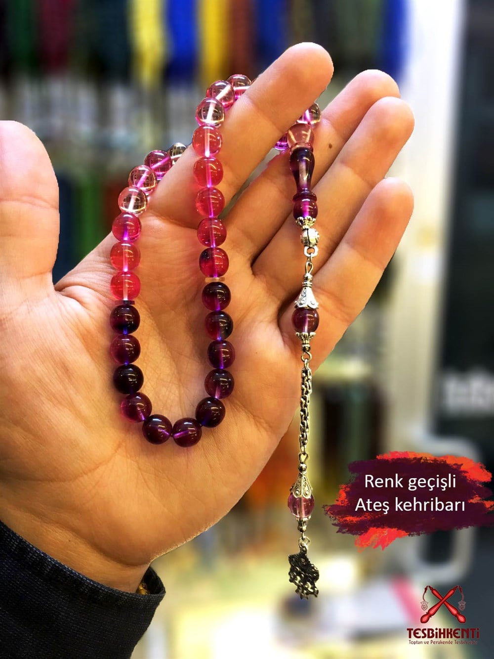 Ren Geçişli Küre Kesim Ateş Kehribarı