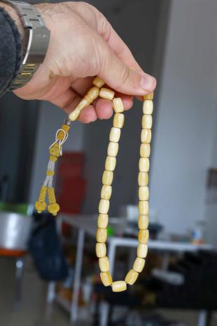 Fıçı Tane Kazaz Püsküllü Toz Kehribar Tesbih