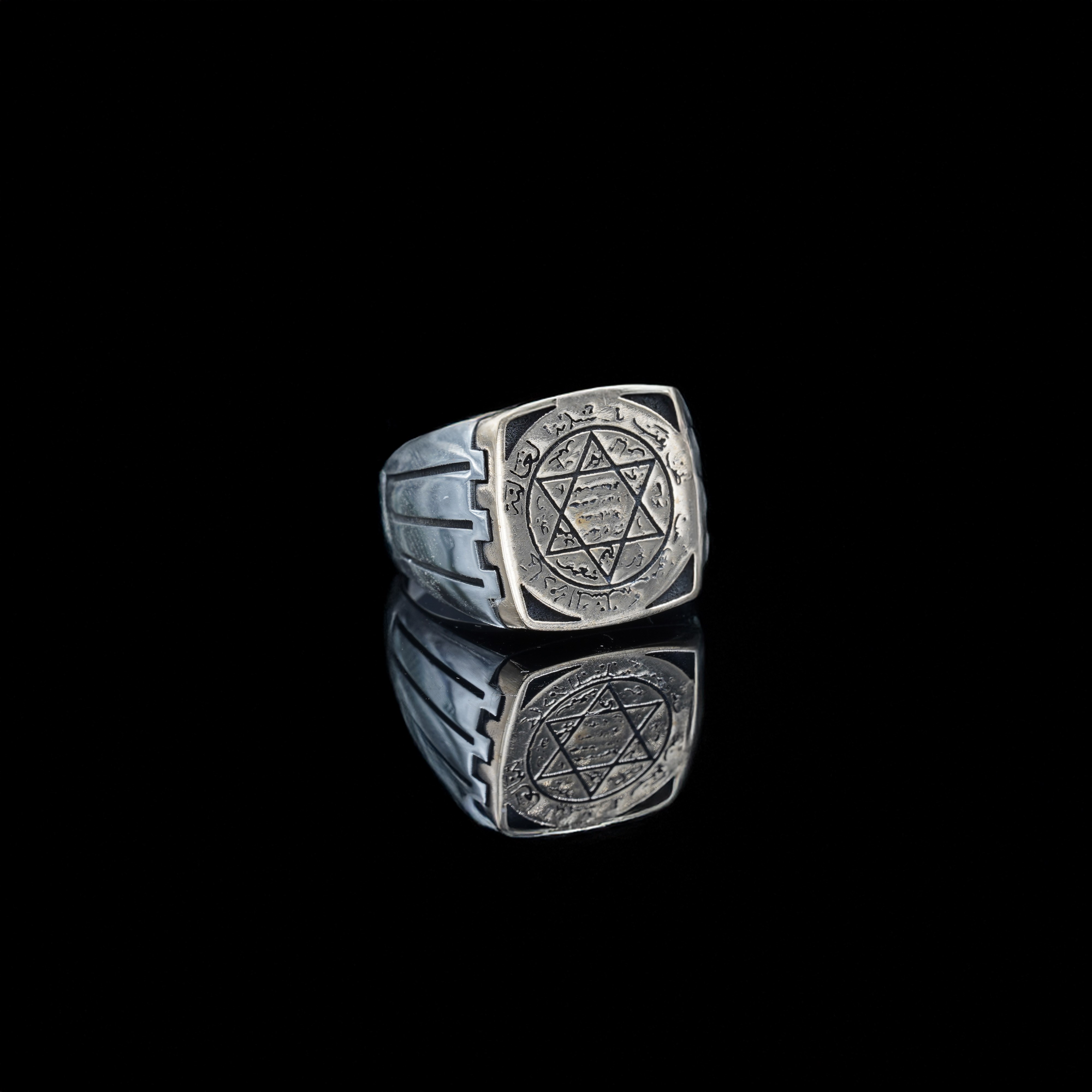 Luxury White Stone Ring