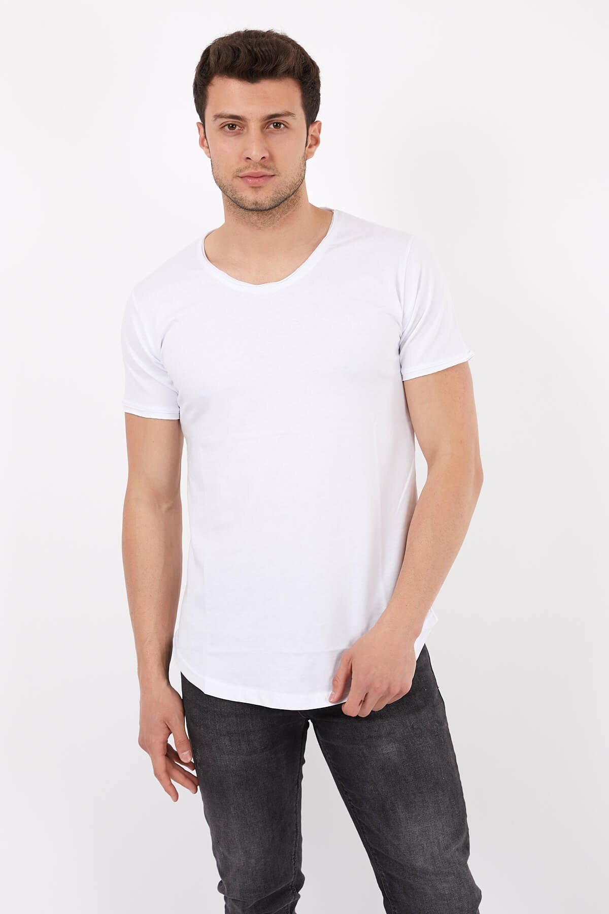Beyaz Renk Basic Salaş Erkek Tişört | Pobudo.com