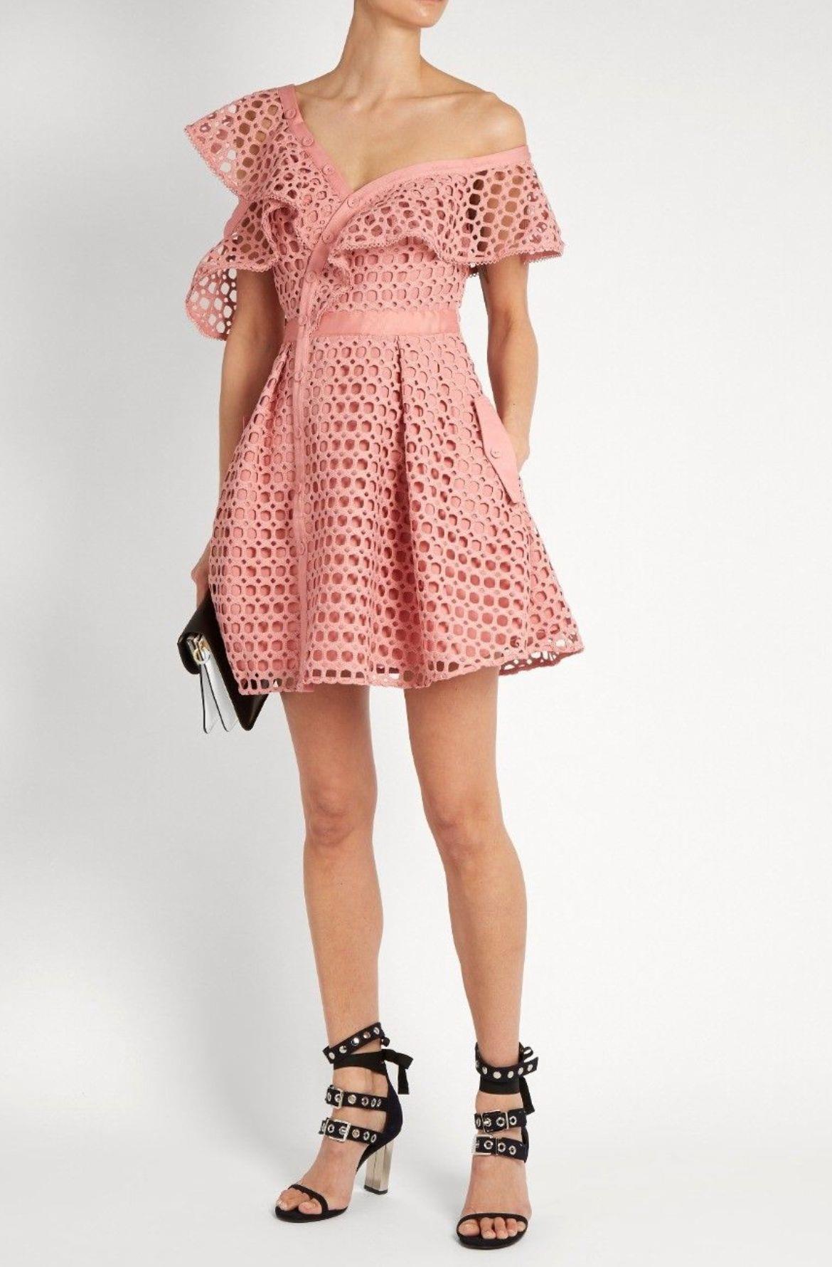 Pembe Asimetrik Kol Mini Elbise