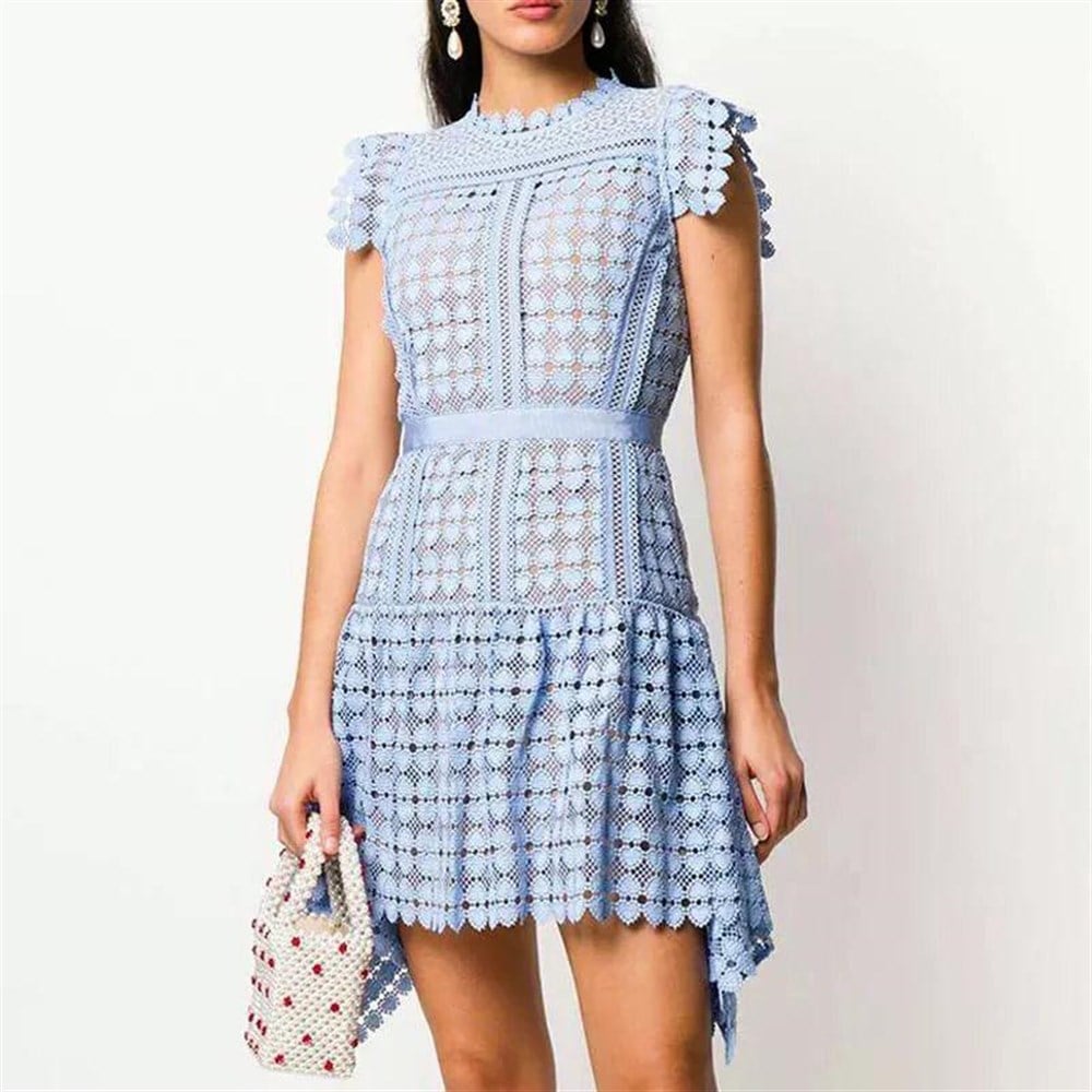 Mavi Mini Kalp Detay Asimetrik Tasarım Elbise