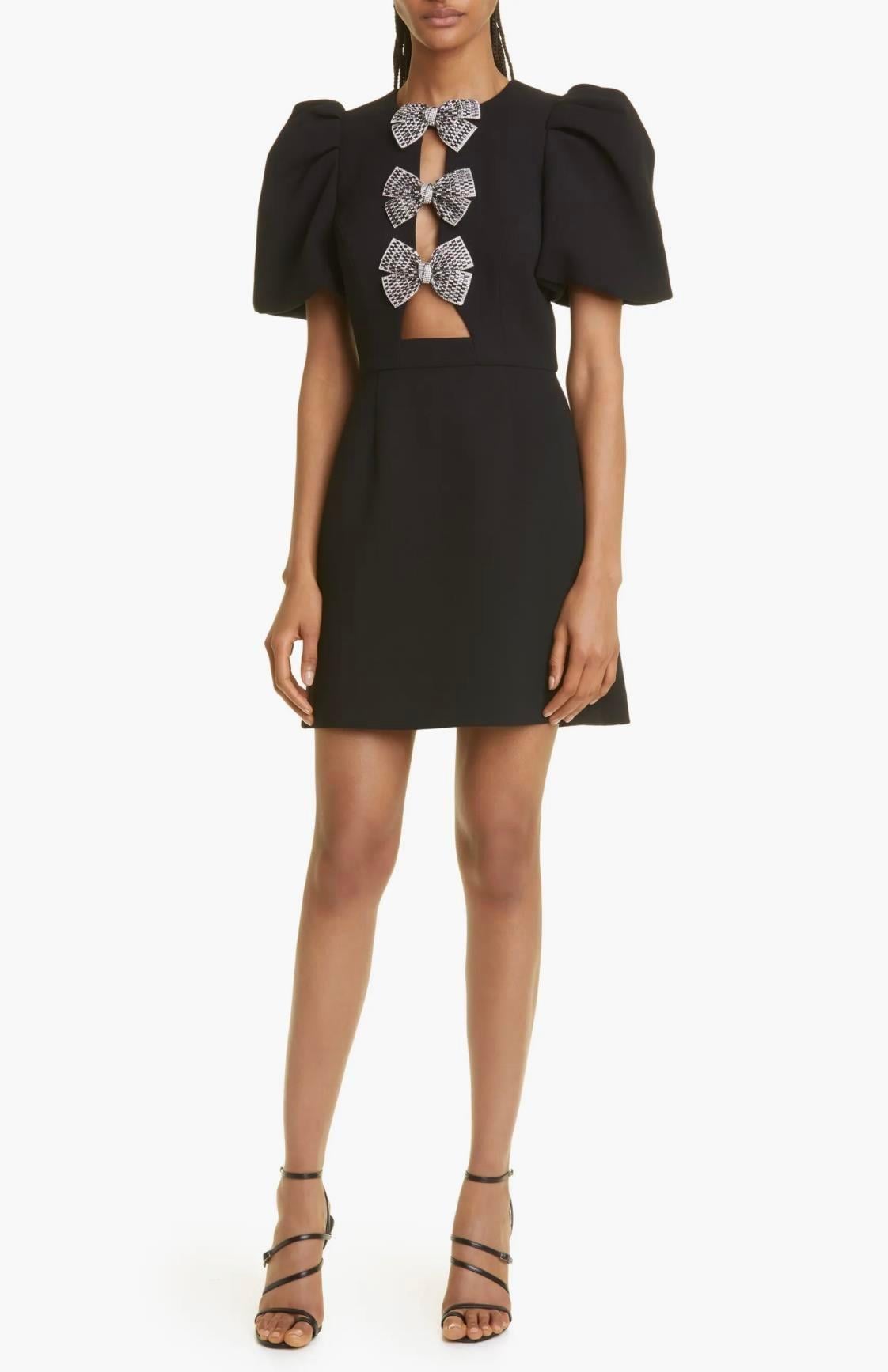 Siyah Fiyonk Detay Mini Tasarım Elbise