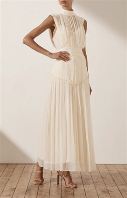 Beyaz Şifon Sıfır Kol Tasarım Elbise