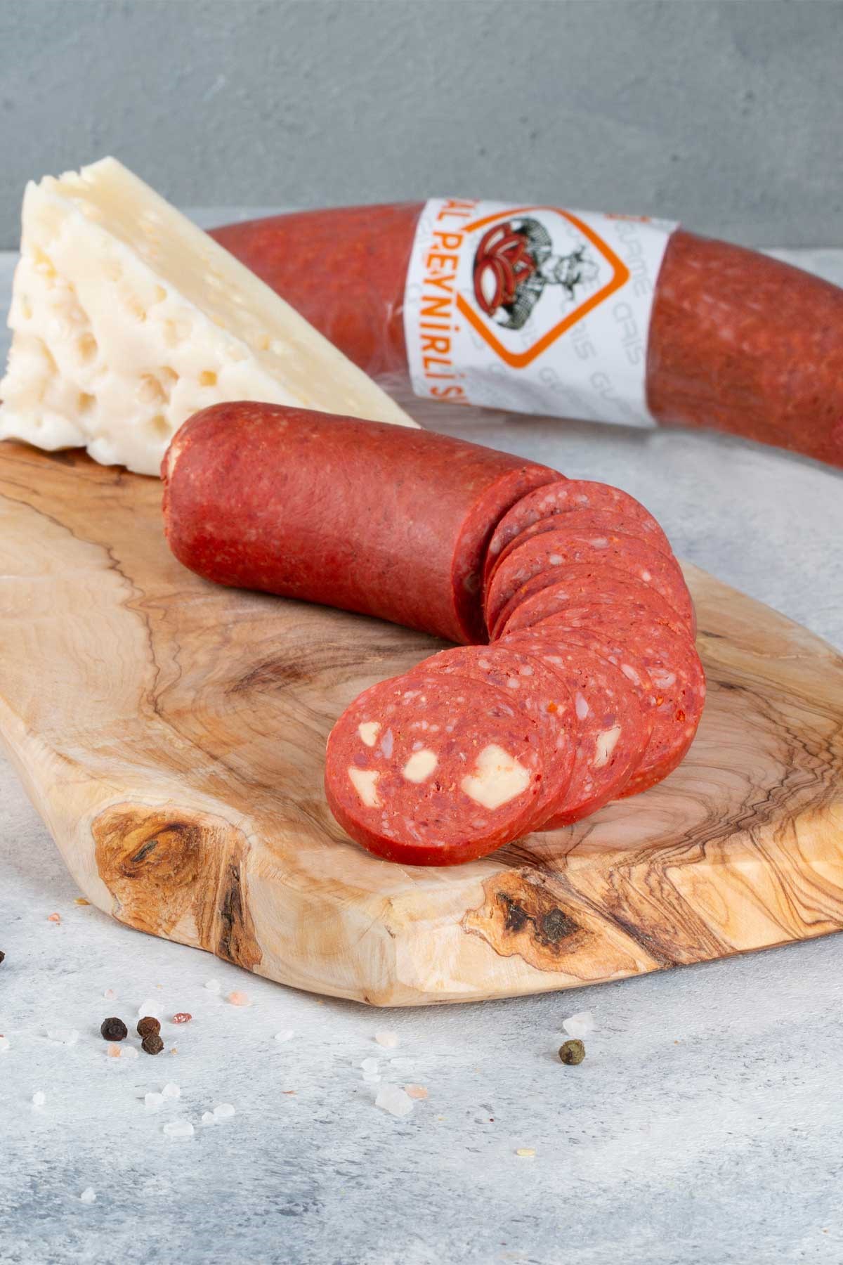 Emmental Peynirli Dana Fermente Sucuk
