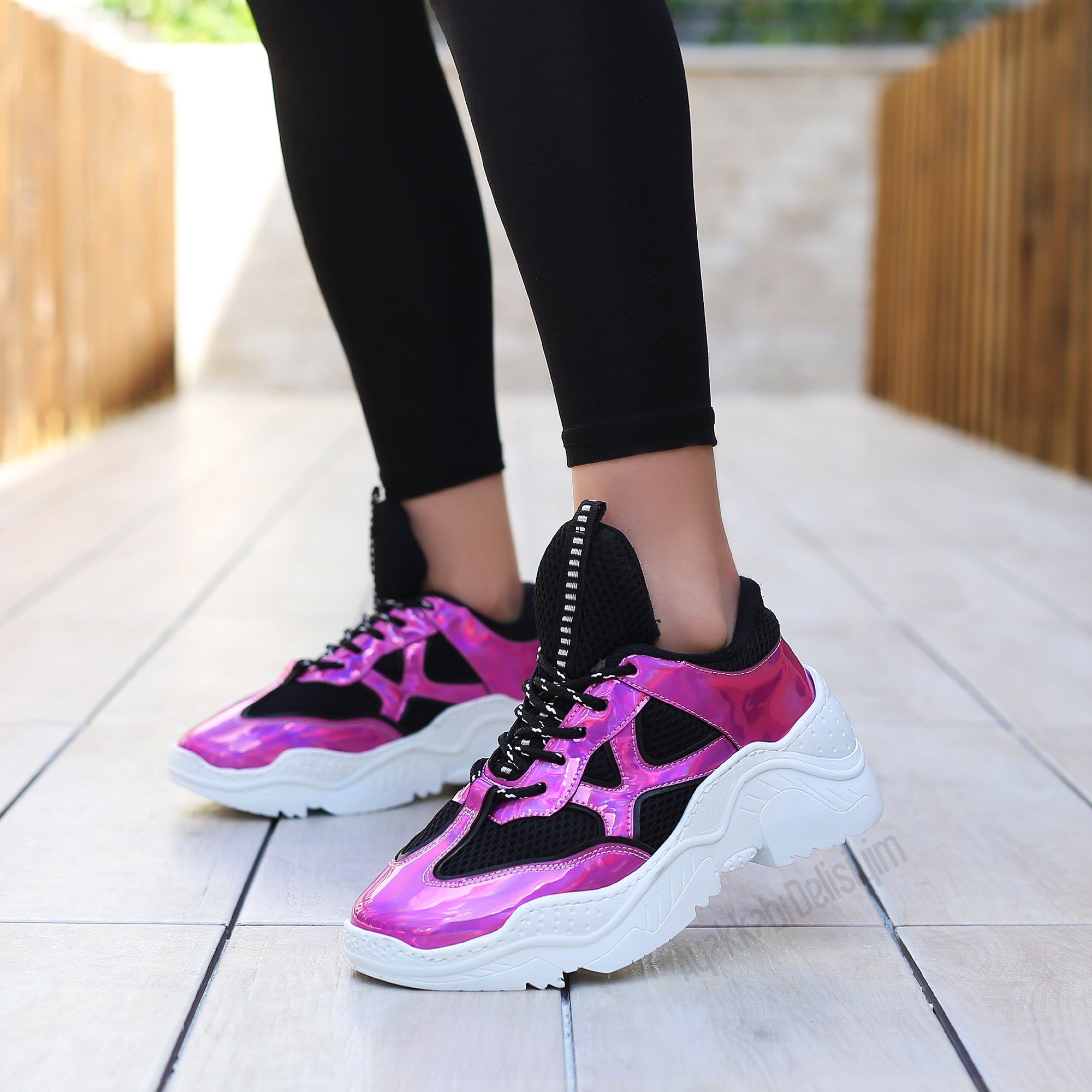 Farnos Neon Fuşya Yüksek Tabanlı Spor Ayakkabı