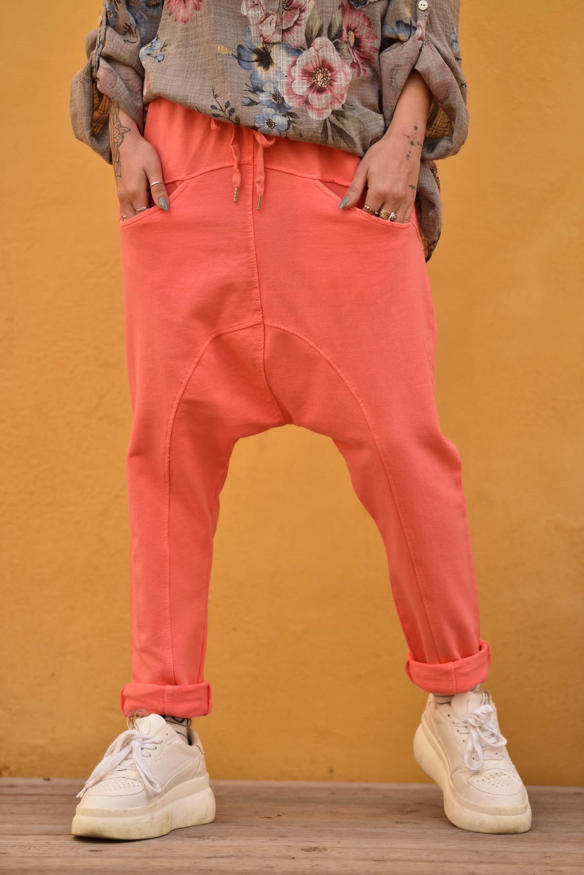 Mercan Rengi Göz Cep Detay Pantolon - Şaman Butik - Bohem Giyim ve Aksesuar  | Kadın & Erkek
