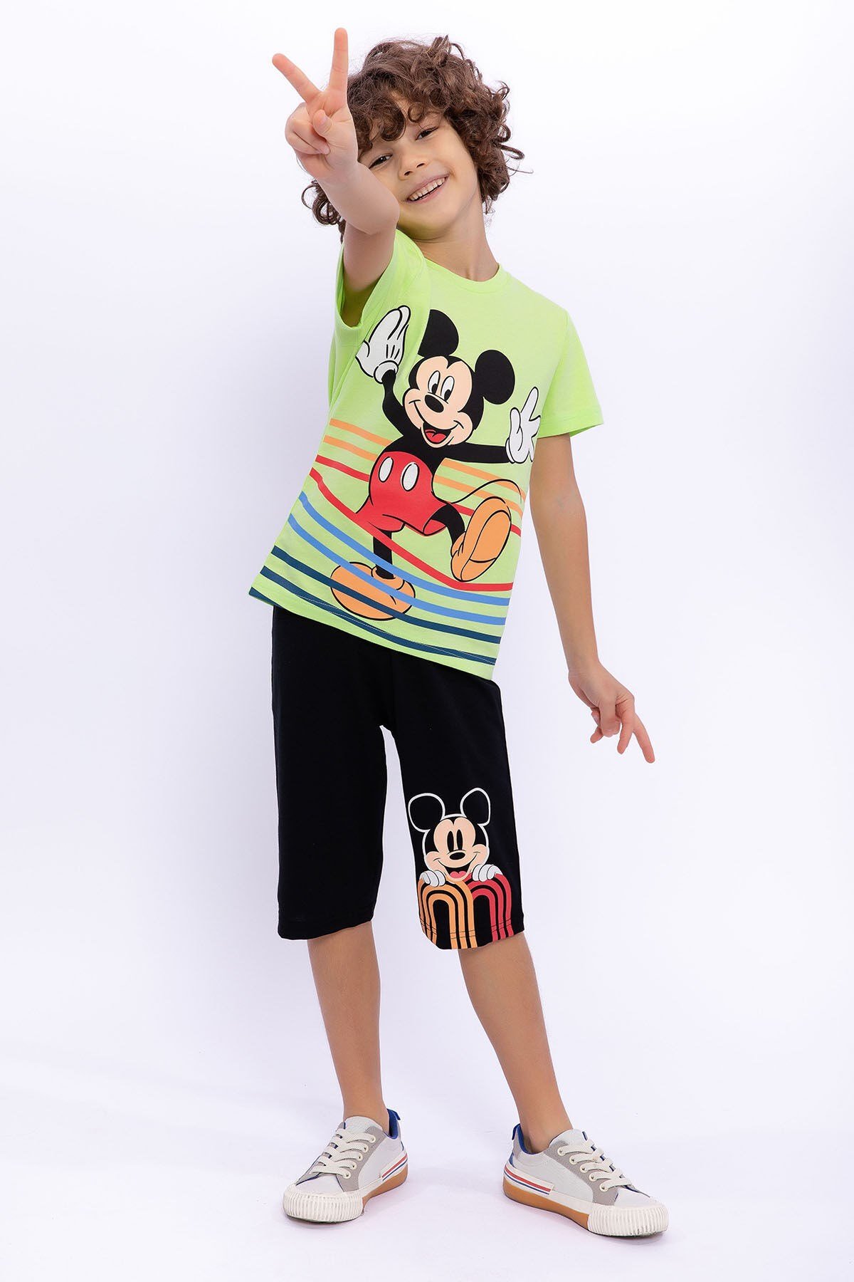 Mickey Mouse Lisanslı Lime Erkek Çocuk Kapri Takım - Çılgın Trend Ürünleri