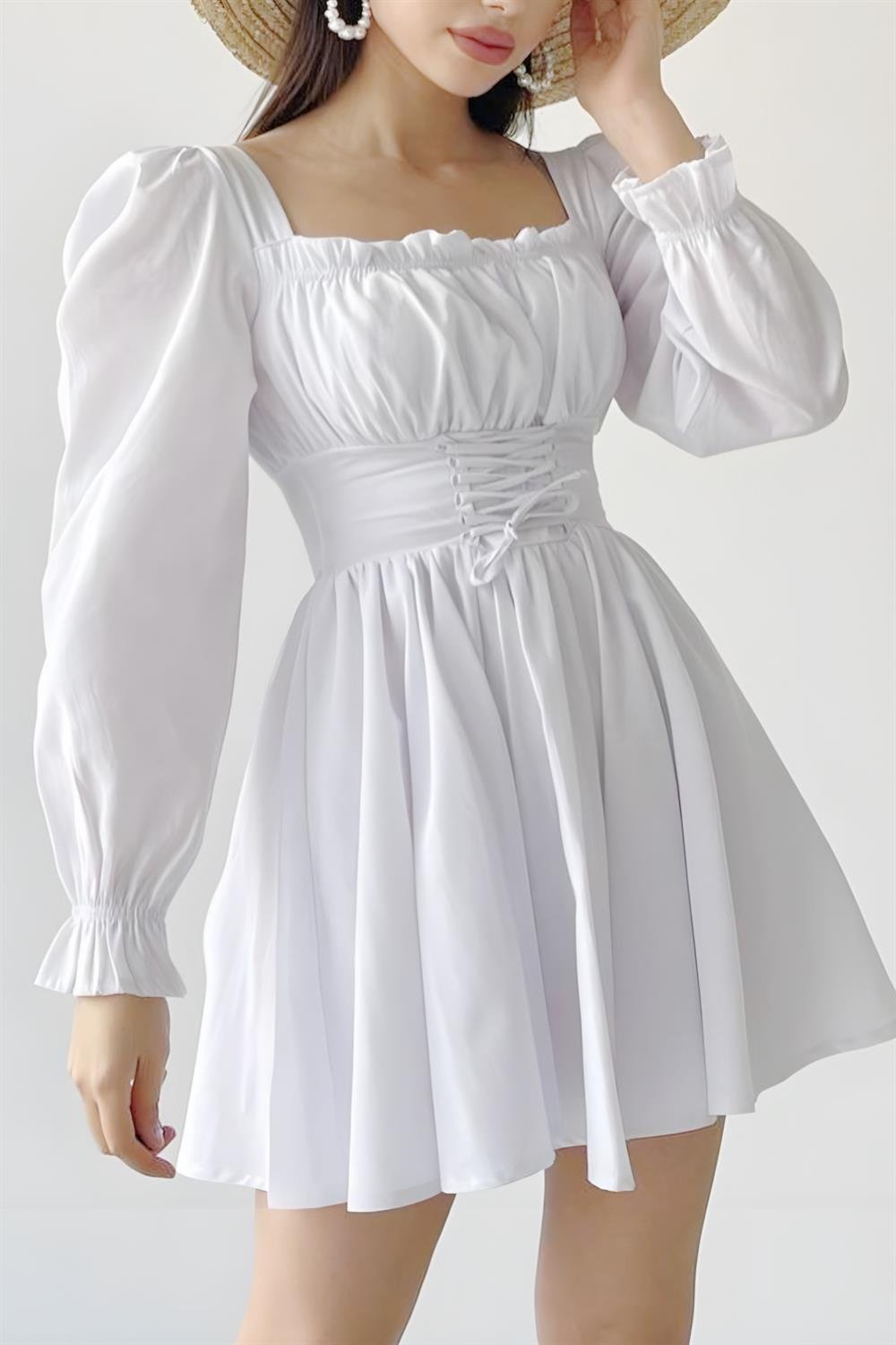 Vintage Kare Yaka Mini Elbise Ürününü Hemen İncele