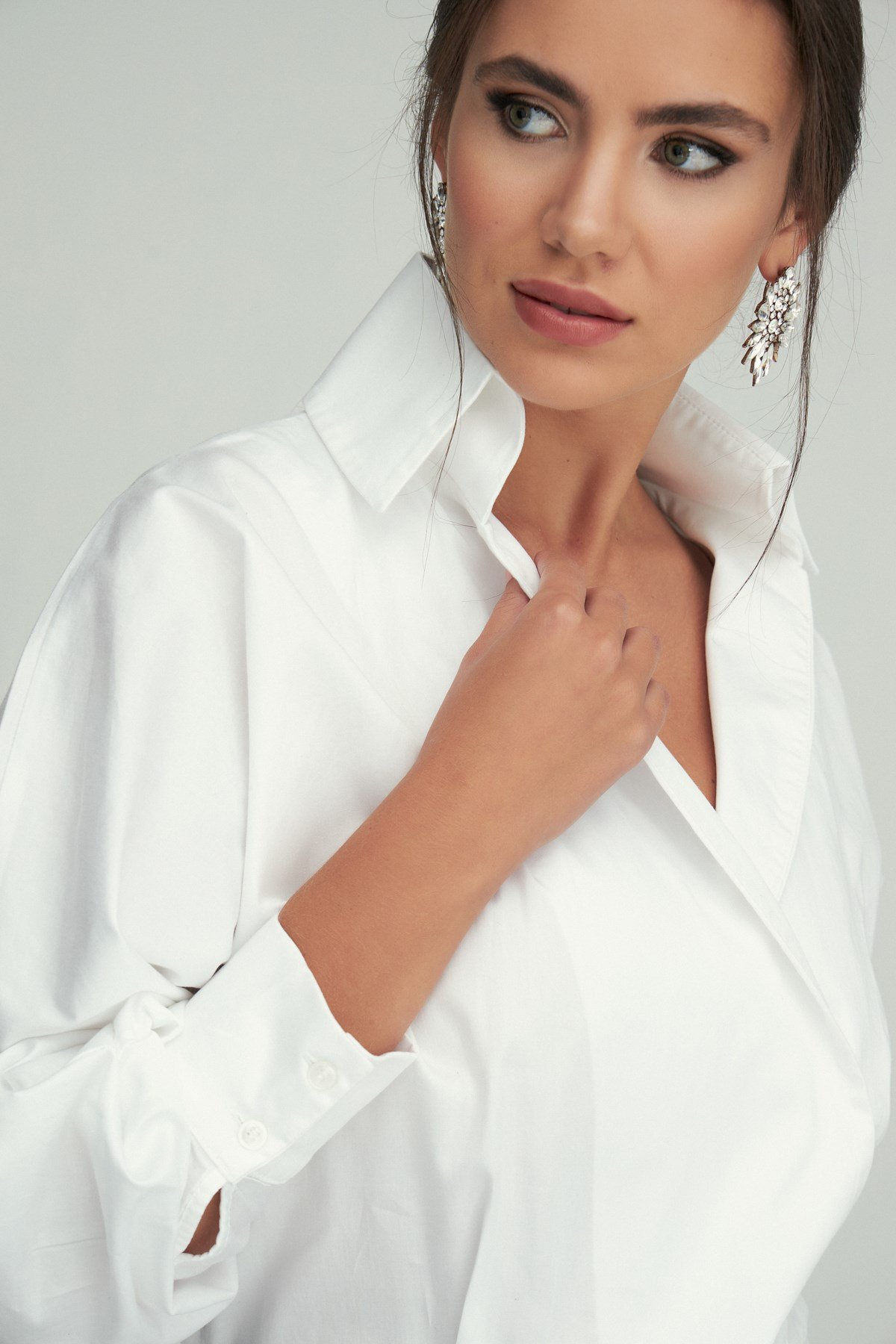 Kelly Shirt White - Loose fit cut wing sleeves buttoned shirt I Shirts I  Modalogy