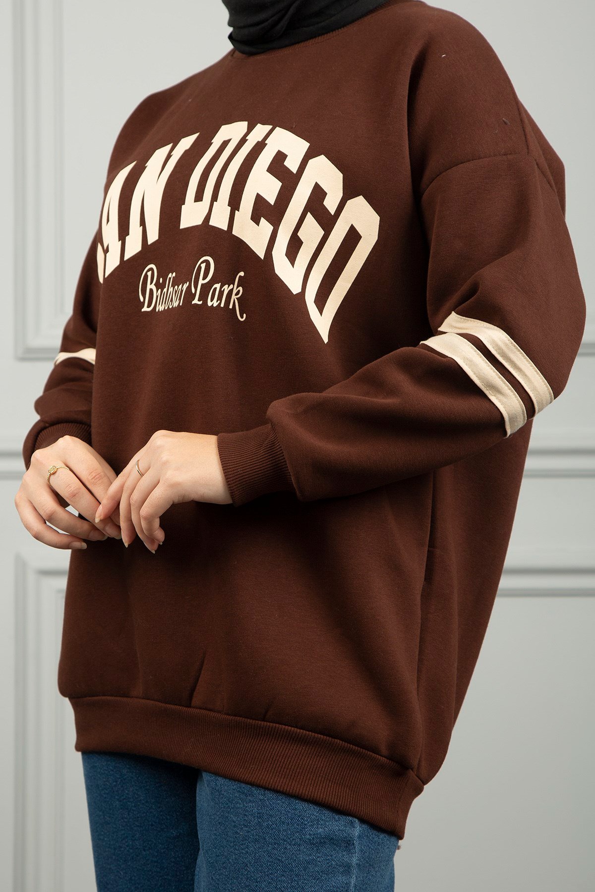 Kadın Kahverengi Baskılı Oversize Sweatshirt