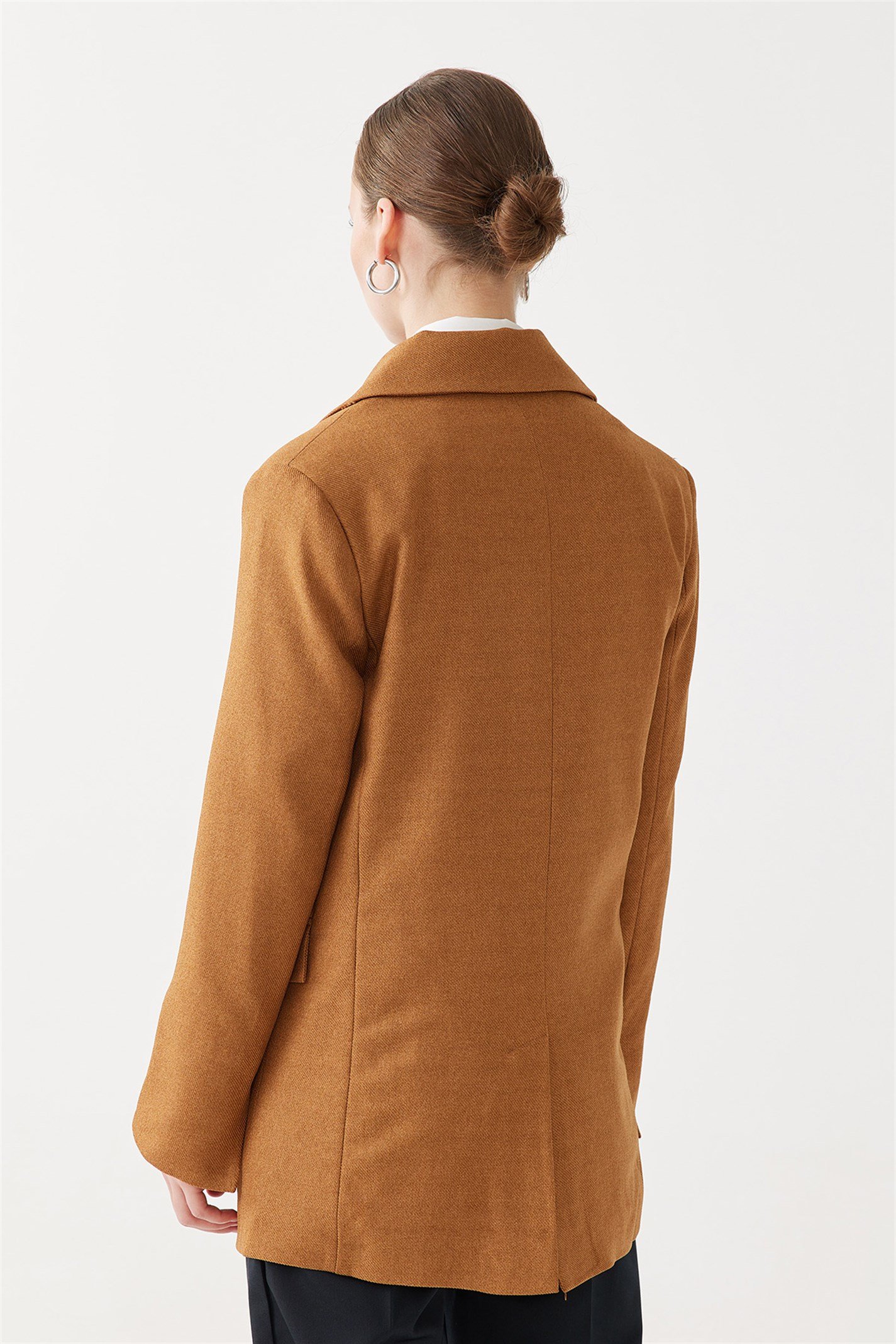 Camel Buttoned Textured Blazer Jacket | Suud Collection