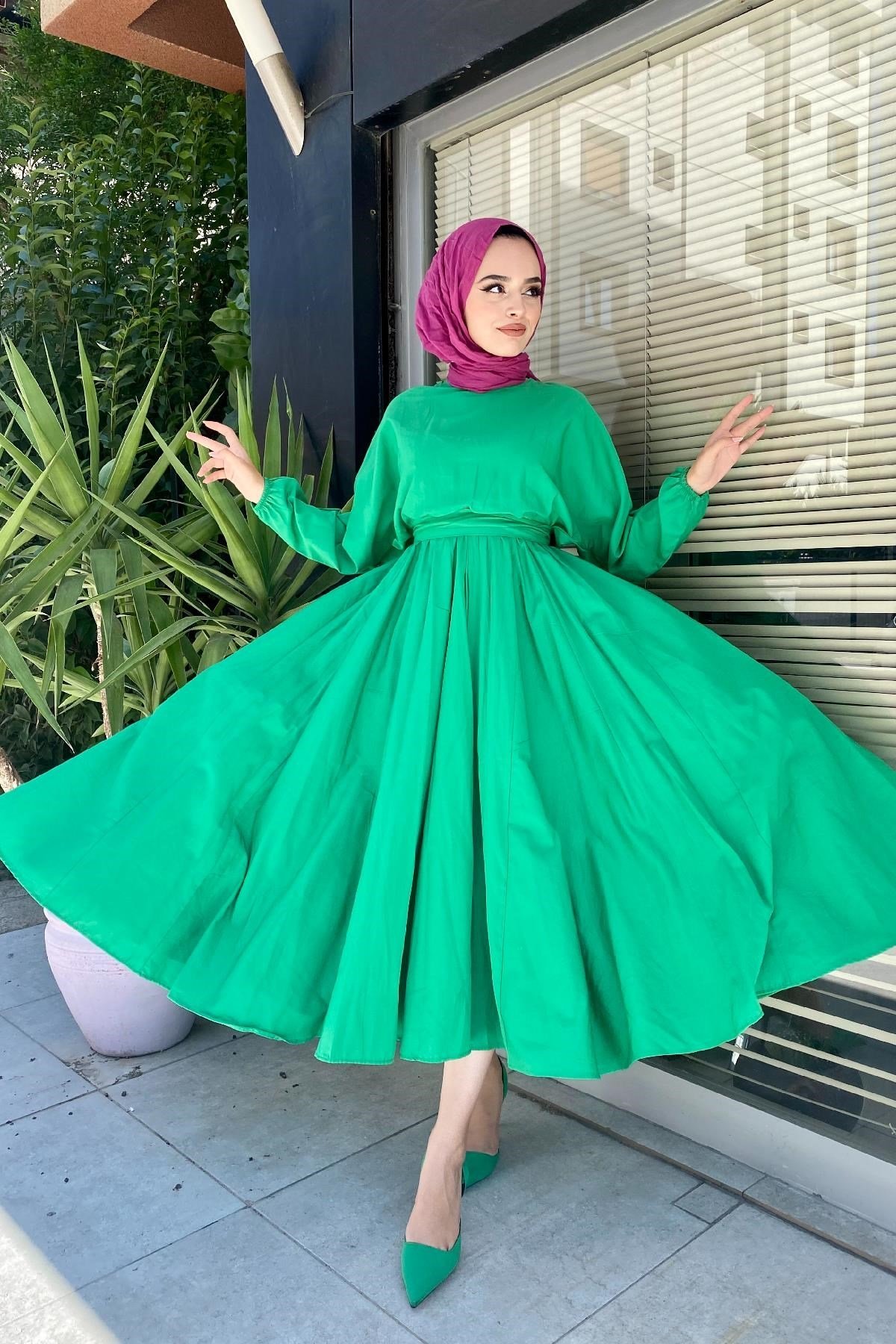 Beli Lastikli Tesettür Elbise Yeşil | Merven Akyüz | Tesettür Modası