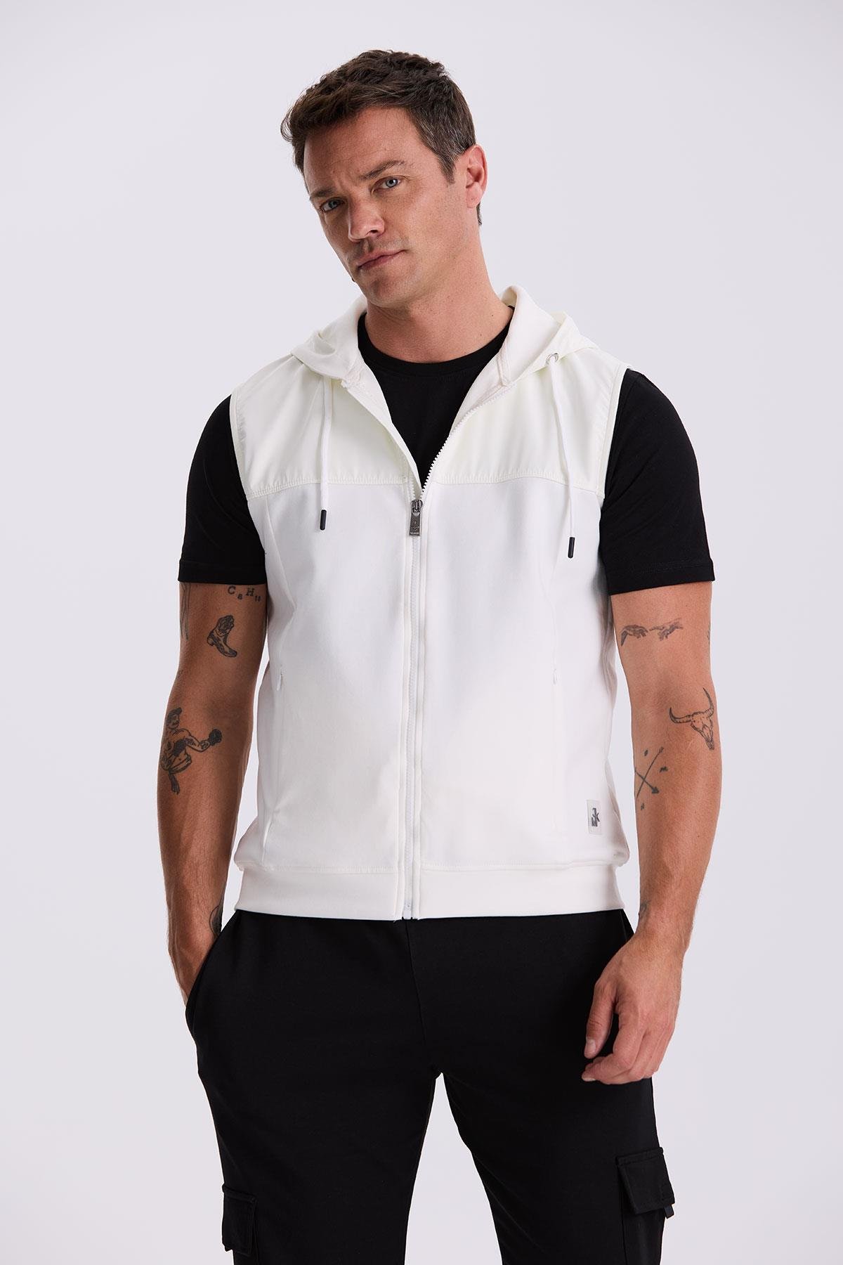 Ekru Slim Fit Kapüşonlu Pamuklu Likralı Yelek