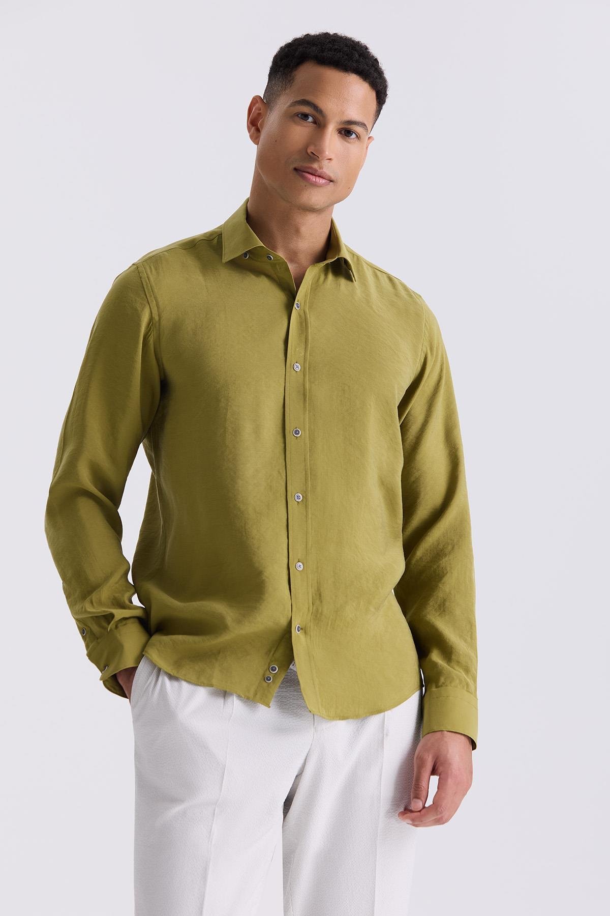 Ceviz  Comfort Fit Düğmeli Yaka Gömlek