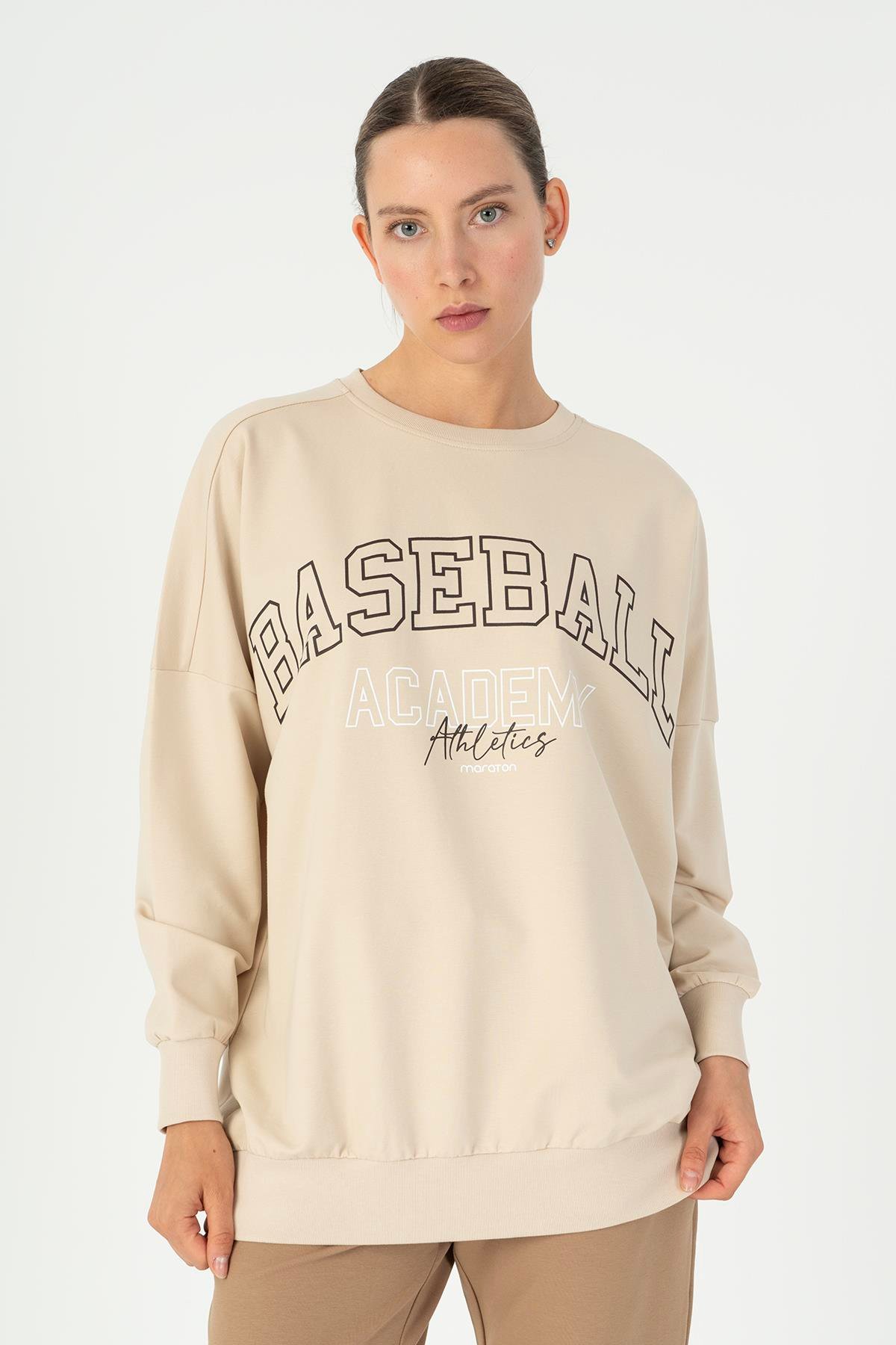 Maraton Sportswear Oversize Kadın Bisiklet Yaka  Uzun Kol Basic Kil Rengi Sweatshirt 22185