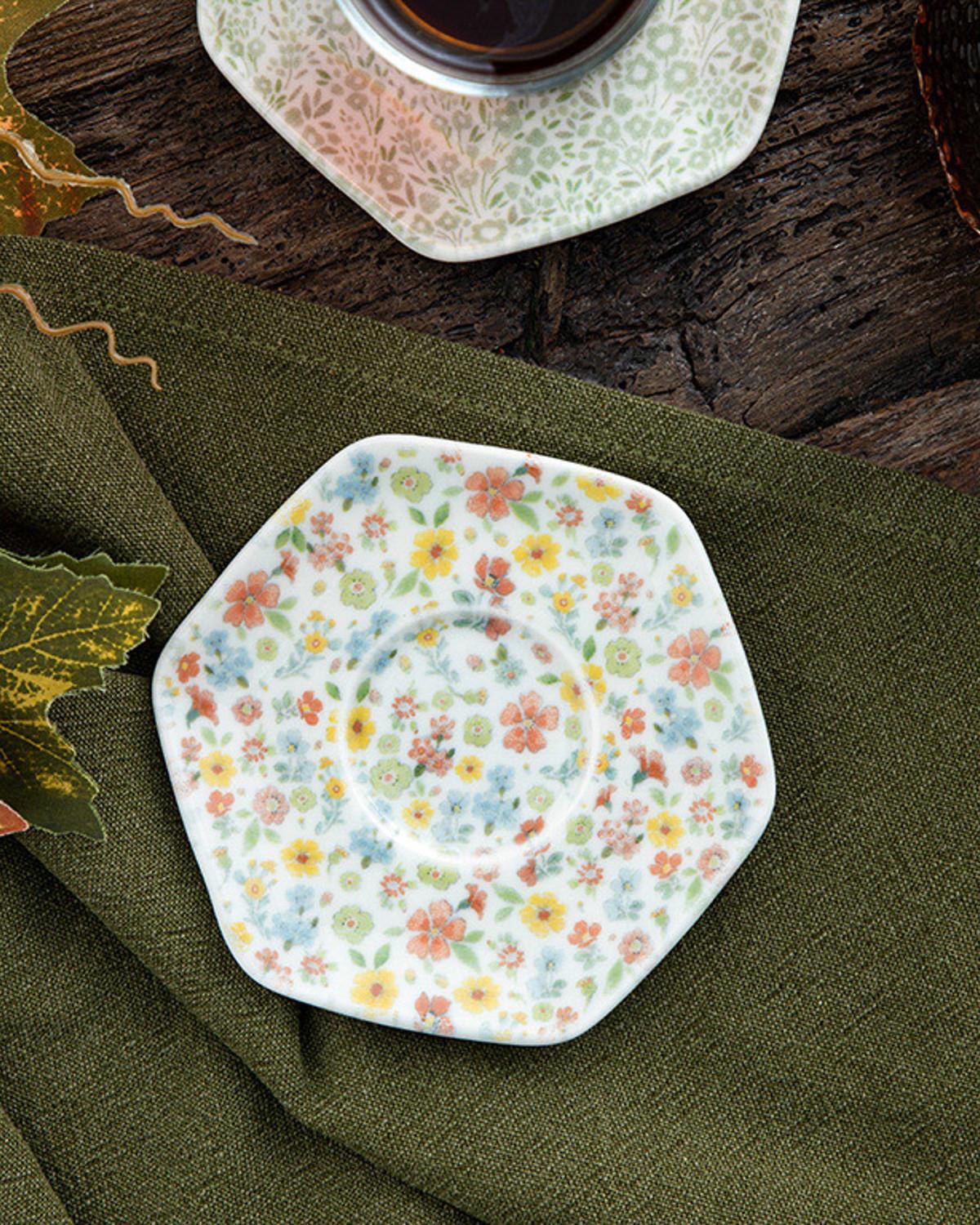 Floweret Porcelain Tea Plate 12 cm Colorful