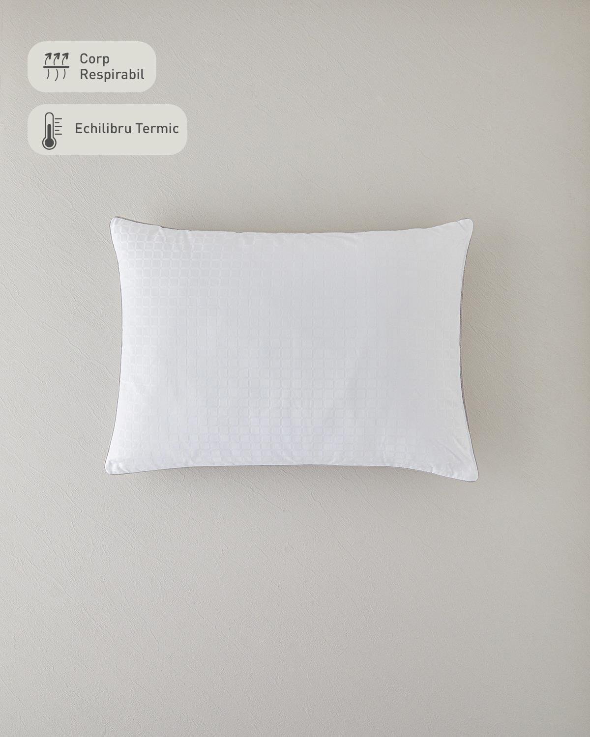 Aura Bead Fibers Pillow 50x70 cm Gray
