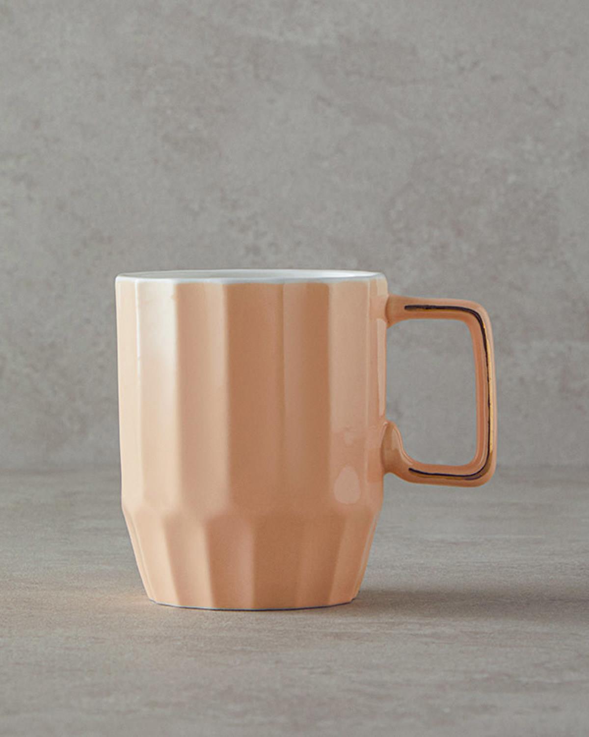 New Bone China Cup 270 ml Salmon