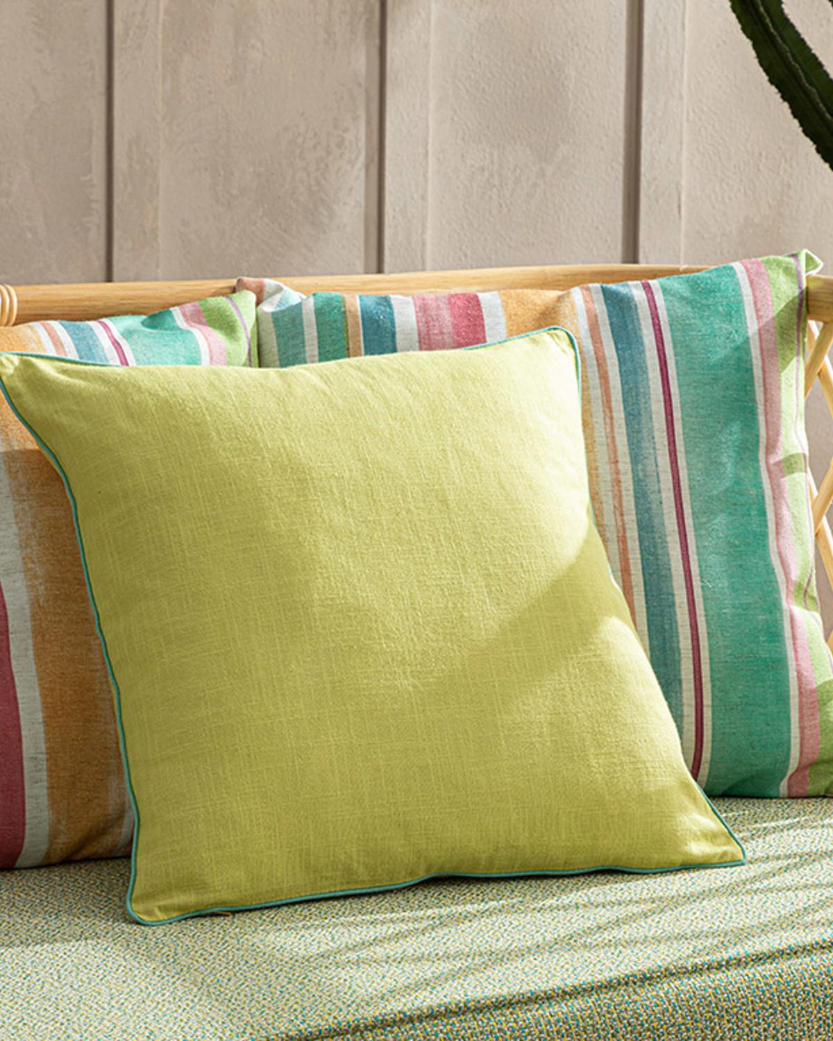 Calvana Decorative Cushion 45x45 cm Green