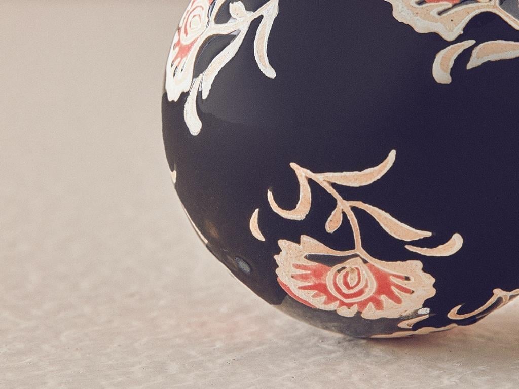 Loretta Porcelain Decorative Object 6 cm Black