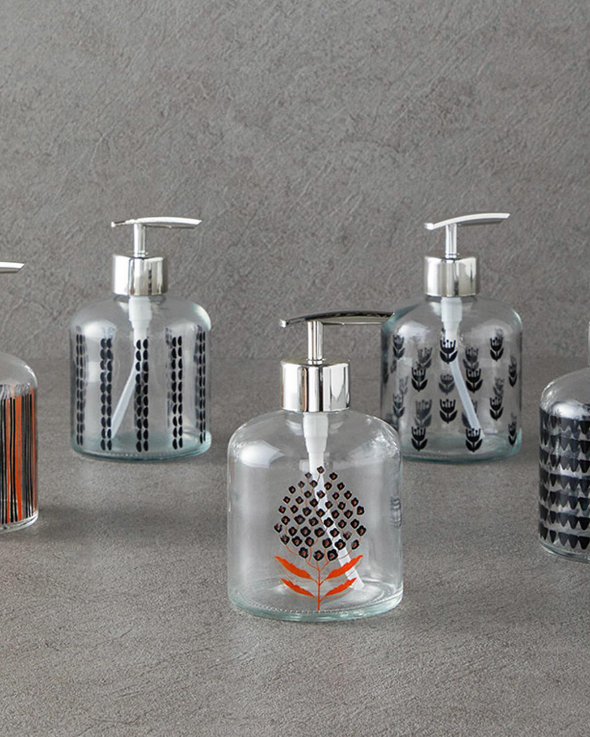 Striped Glass Liquid Soap Dispense 8x14 cm Silver.