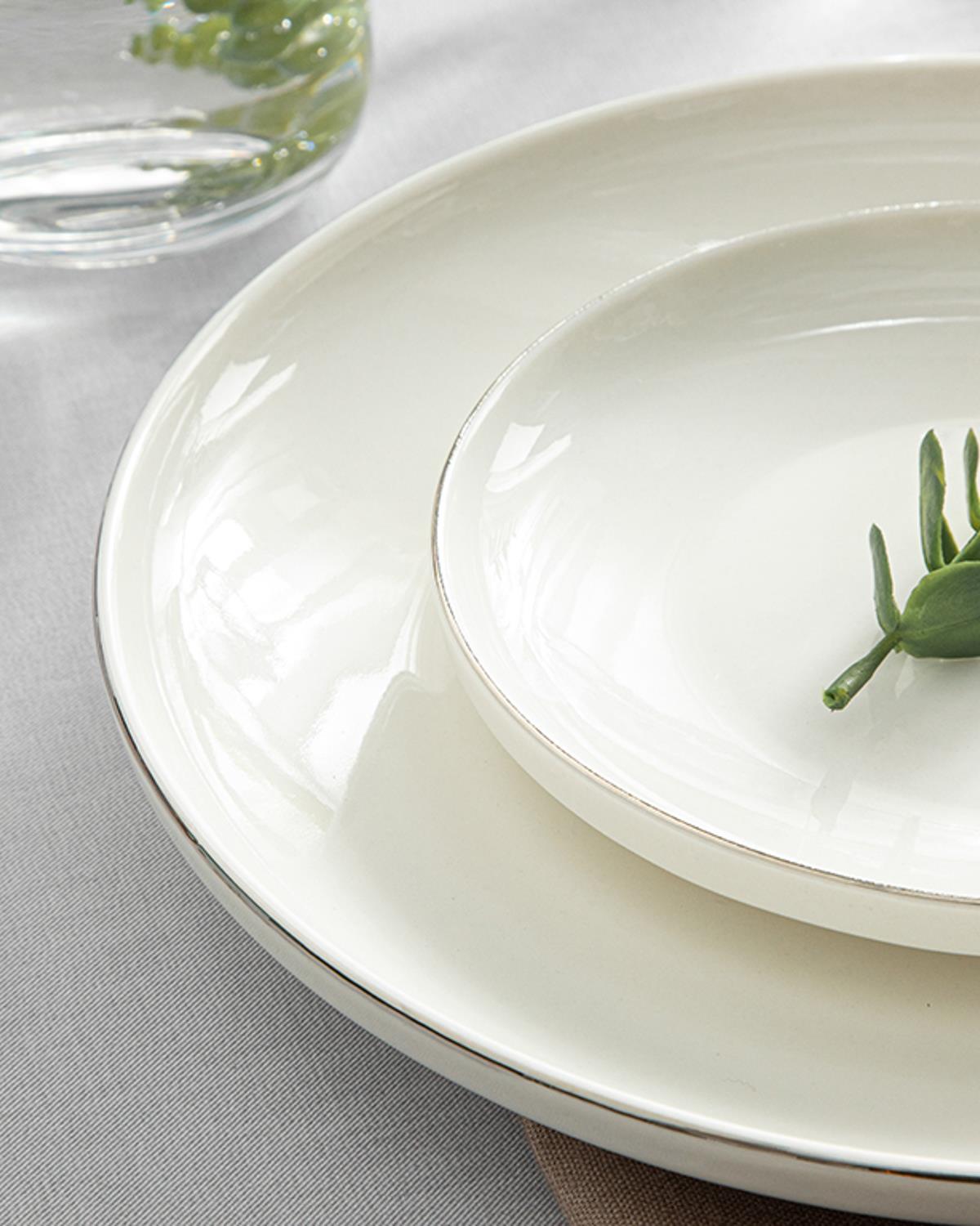 Torino Porcelain Dessert Plate 17 cm Silver.