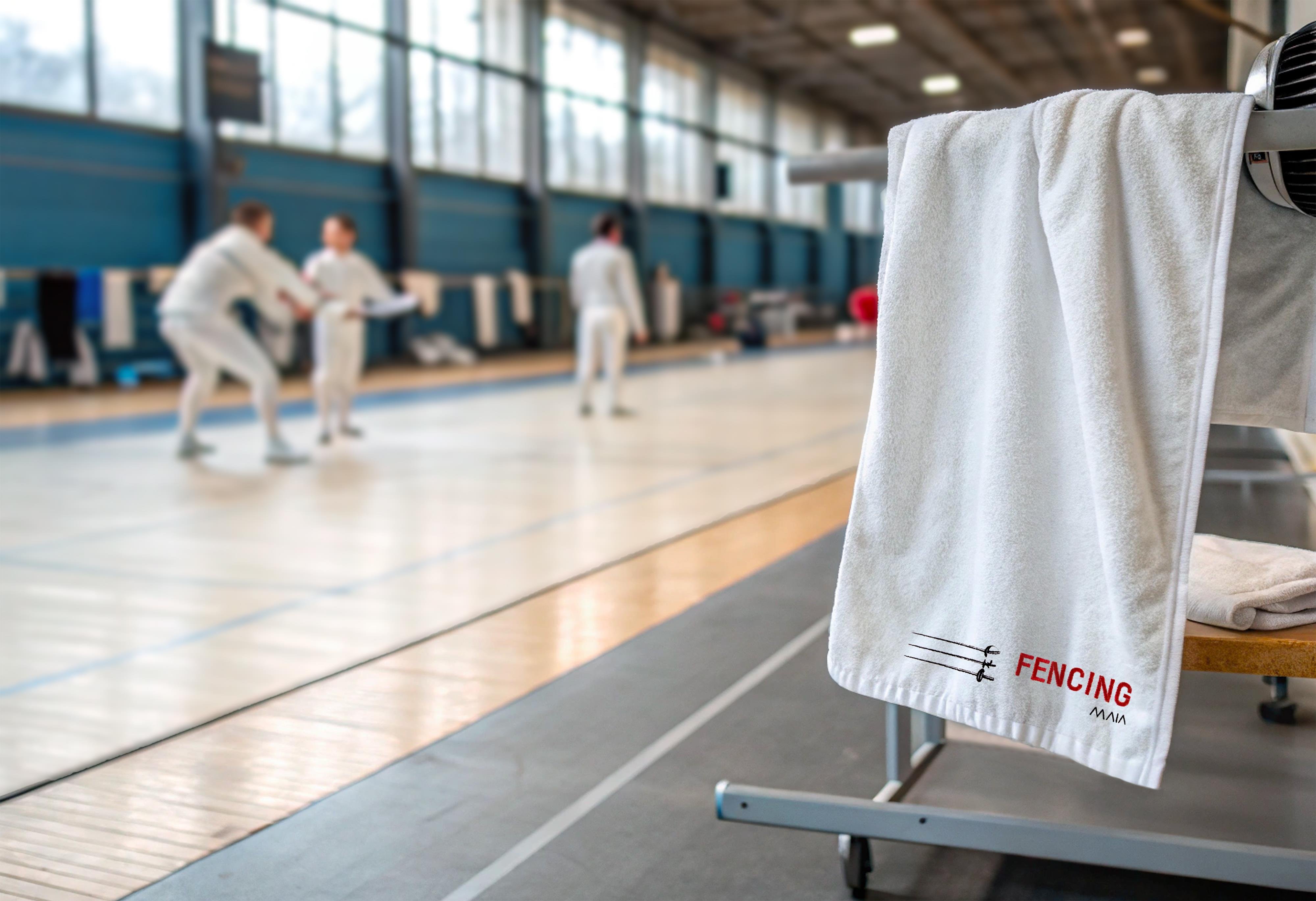 Fencing Nakışlı Havlu 